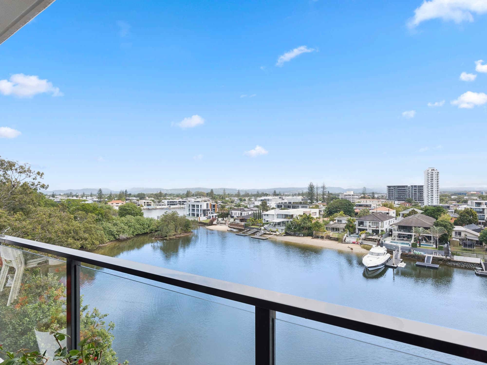 53/18 Remembrance Drive, Surfers Paradise - Image 1