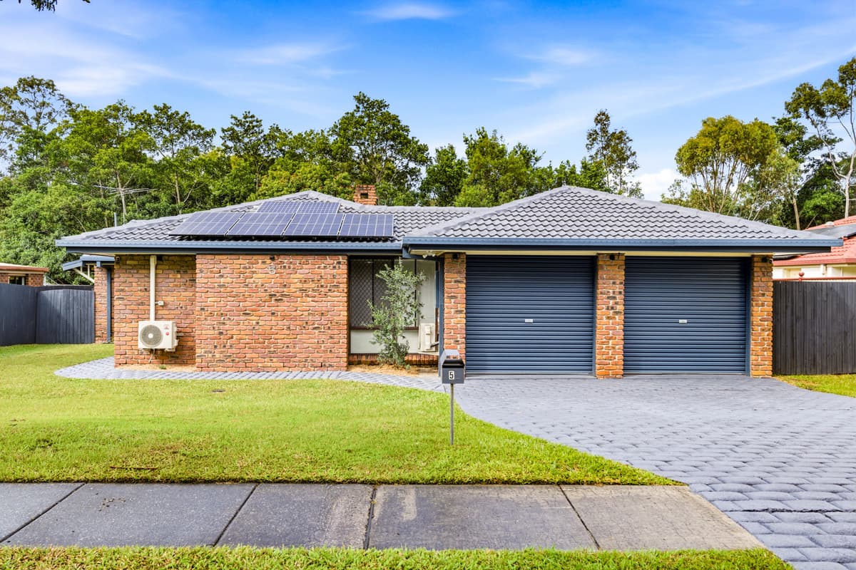 5 Nardie Street, Eight Mile Plains — photo 1 of 5