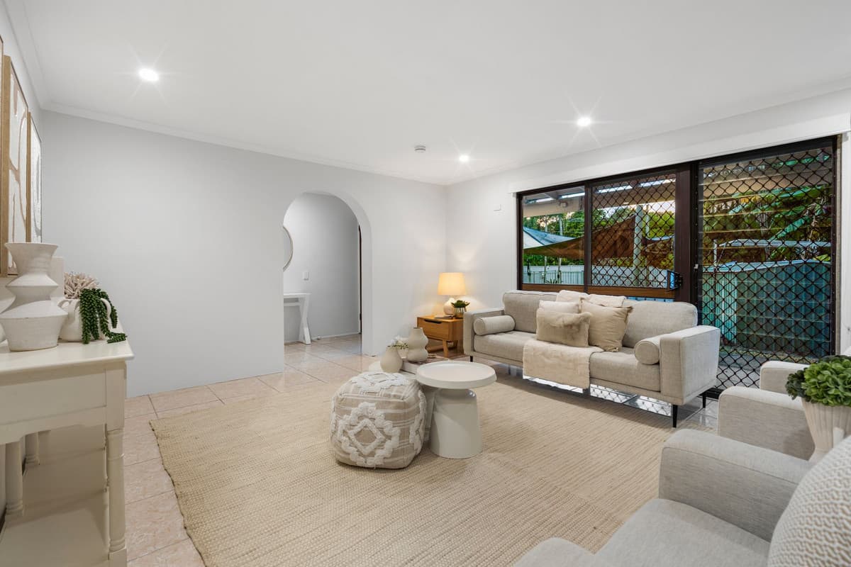 20 Juanita Grove, Springwood — photo 2 of 5