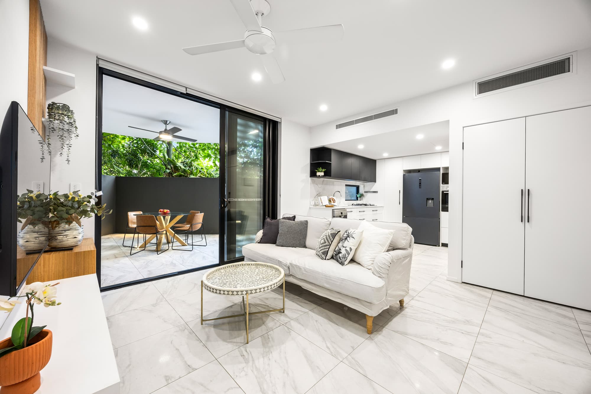 5007/172 Venner Road, Yeronga - Image 1