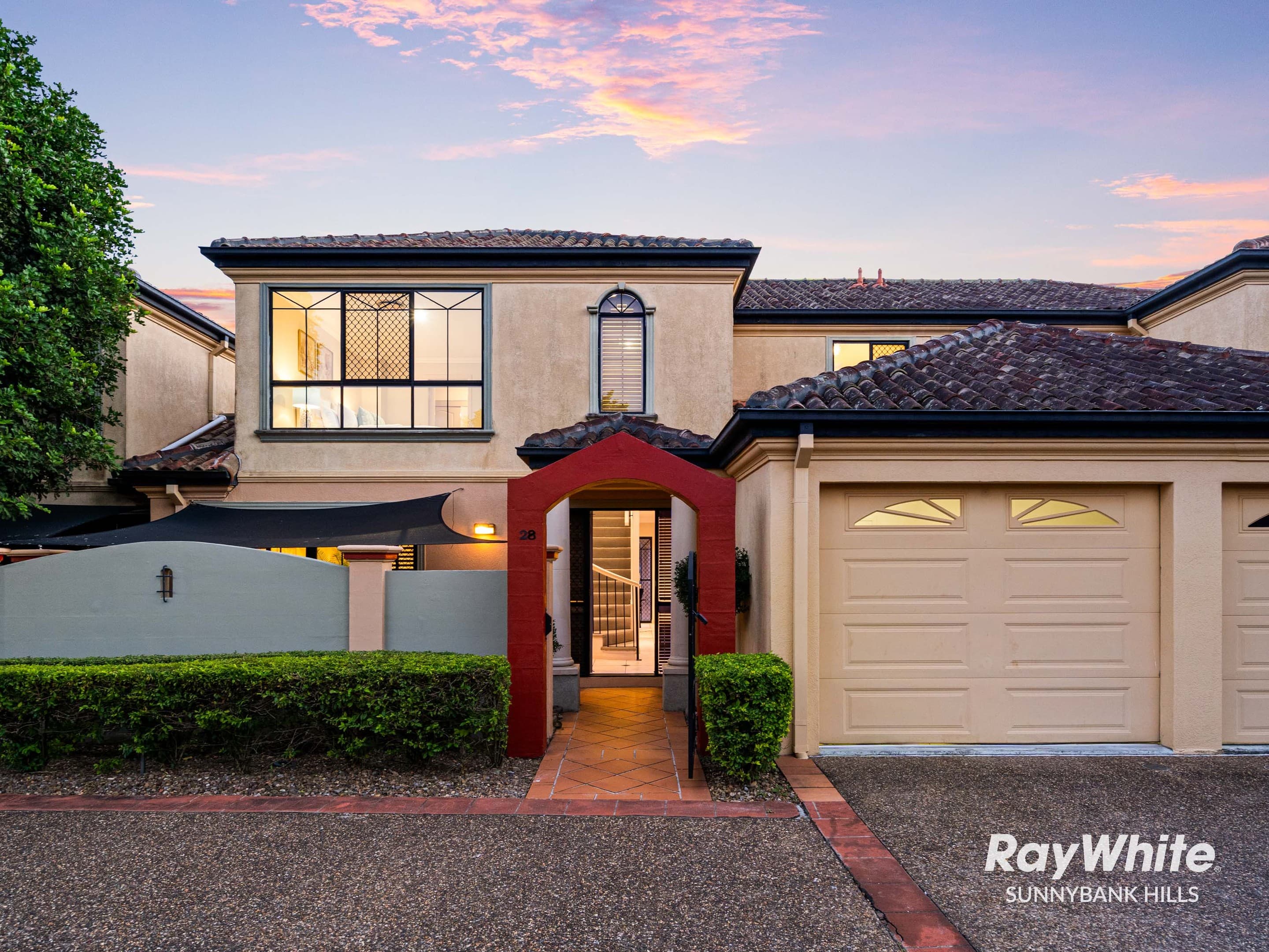 28/24 Radan Street, Sunnybank Hills — photo 1 of 5