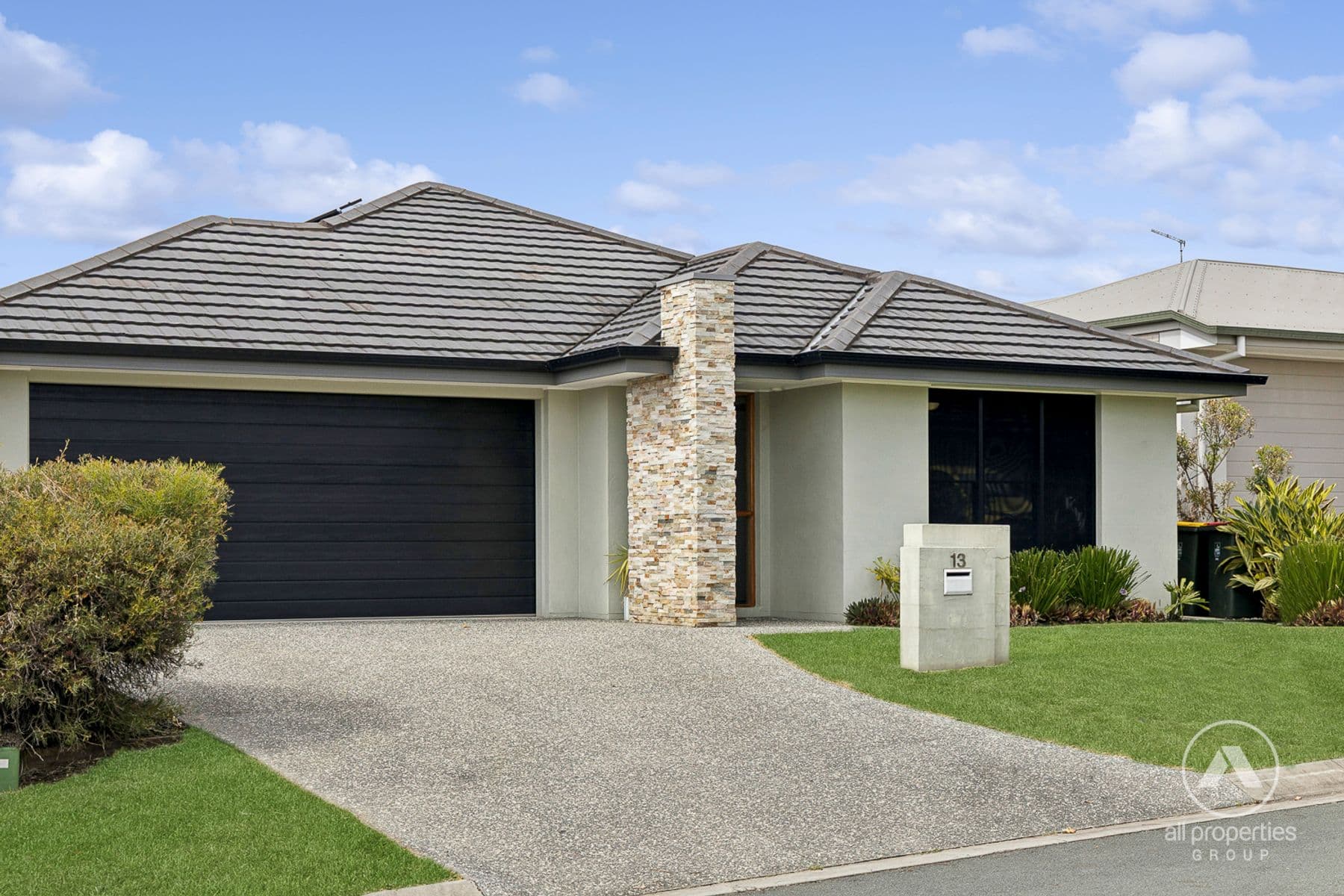 13 Glendale Crescent, Heathwood — photo 1 of 5