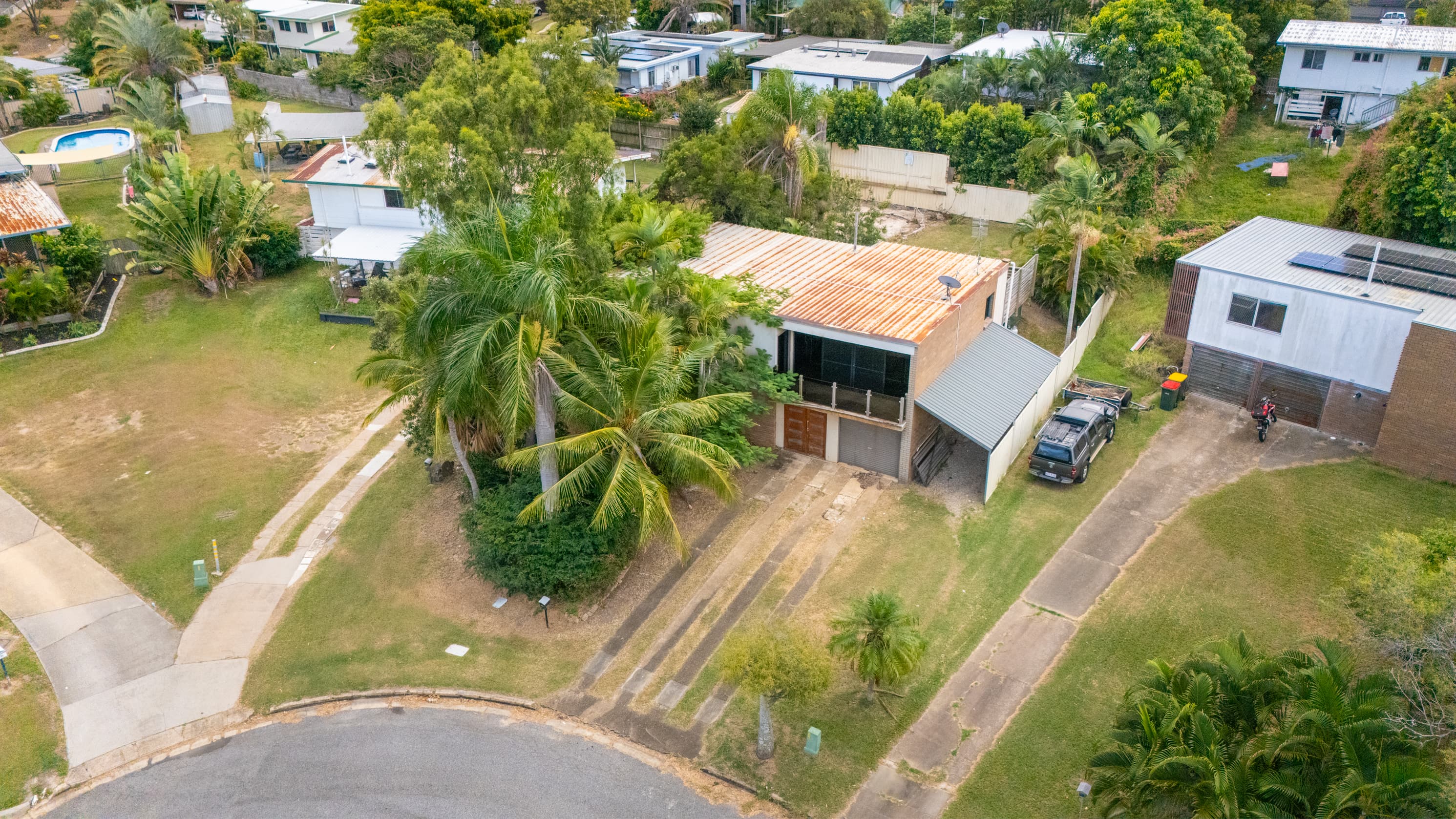 15 Amaroo Close, Glen Eden — photo 1 of 5