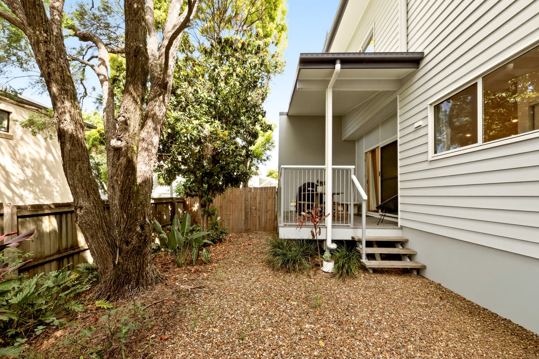 2/5 Wood Street, Kedron — photo 1 of 5