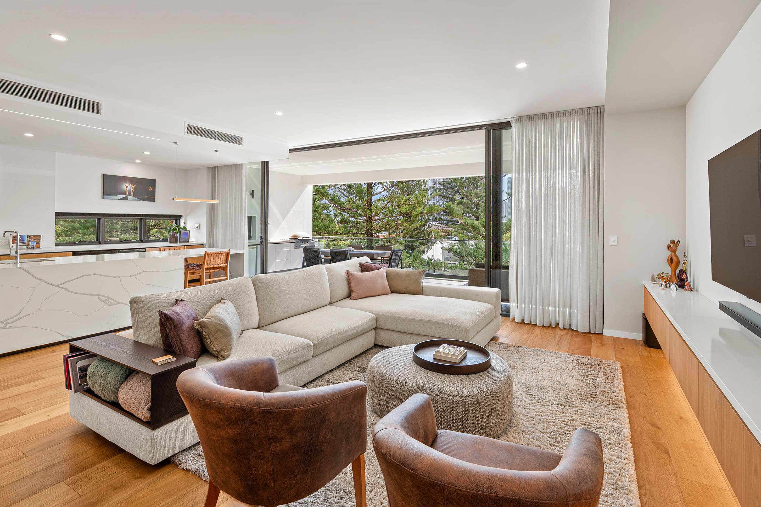 7/15 Montana Road, Mermaid Beach - Image 1