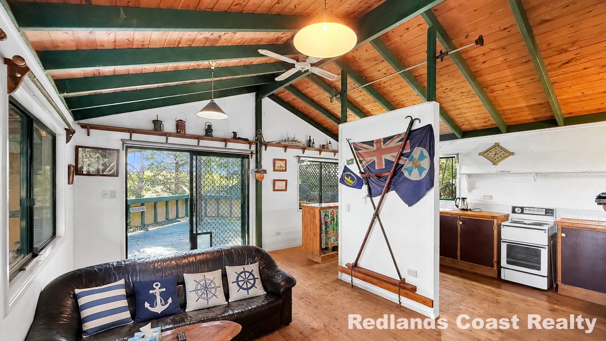 55 Crest Haven, Lamb Island — photo 4 of 5