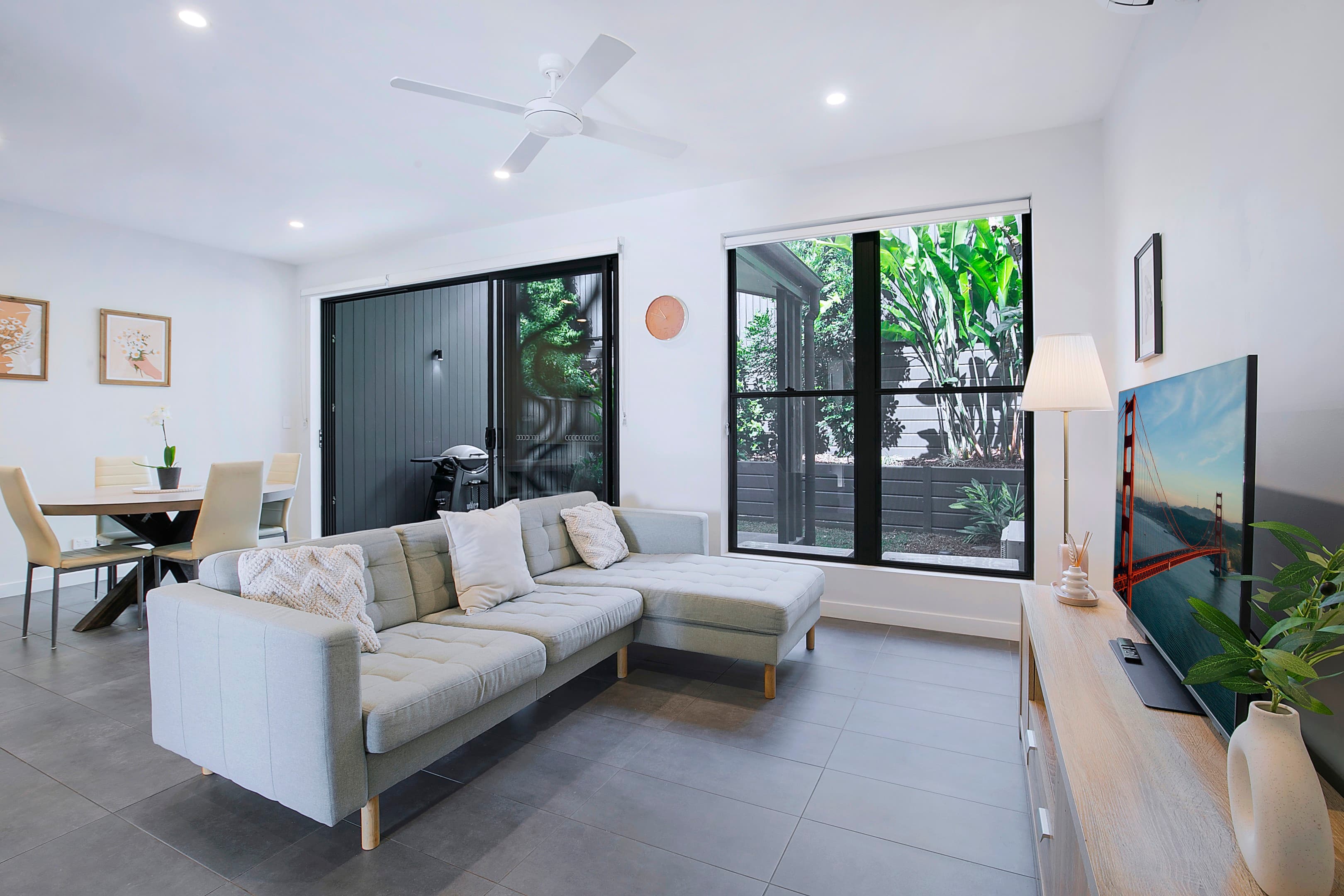 56/9 Ellen Street, Carina — photo 1 of 5