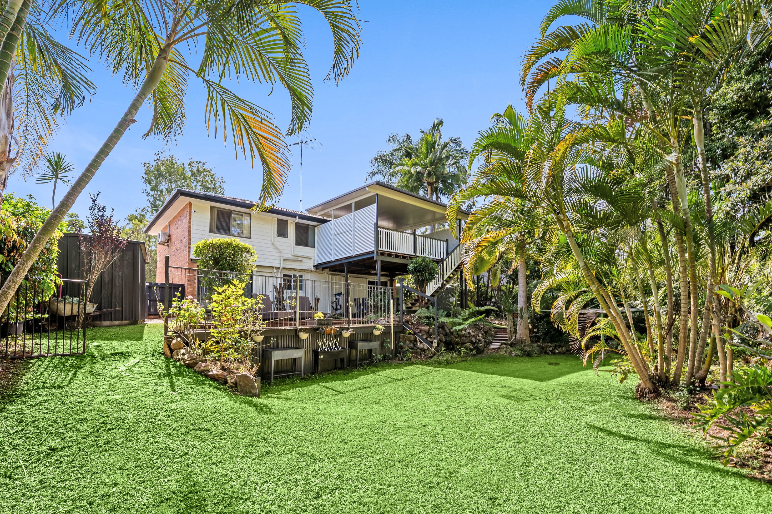 106 Kallista Road, Rochedale South — photo 2 of 5