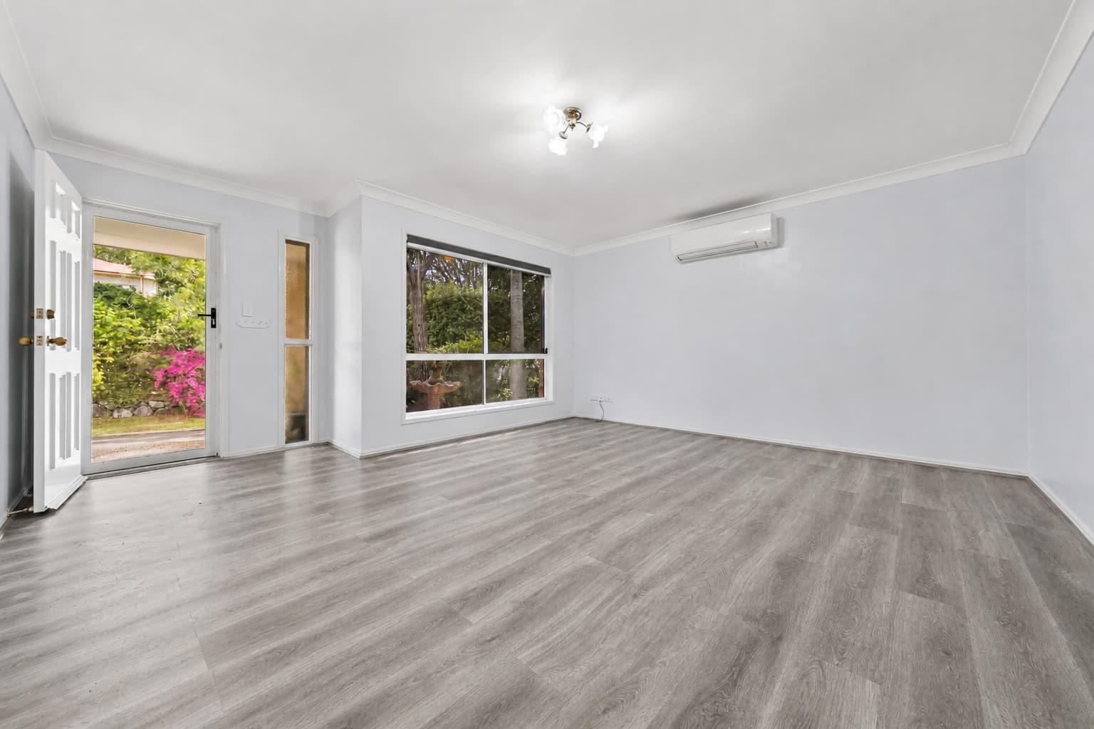 4 Mahogany Court, Beenleigh — photo 2 of 5