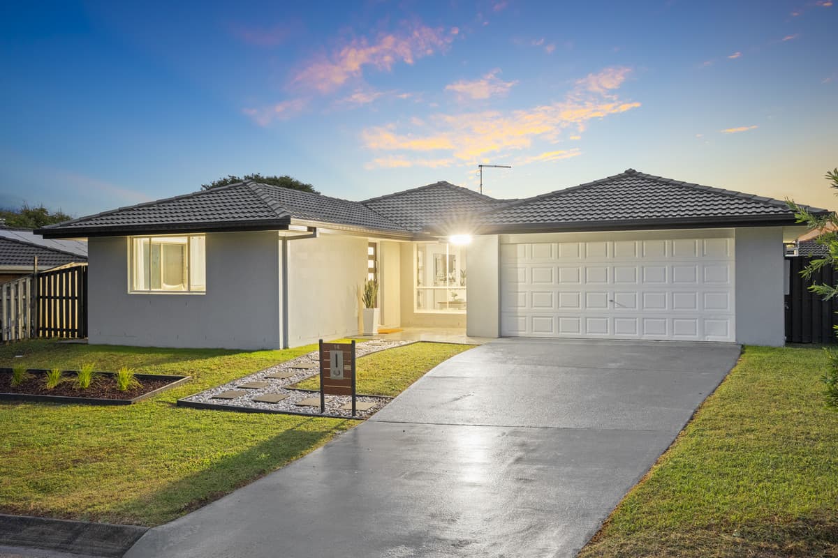 14 Van Wirdum Place, Calamvale — photo 1 of 17