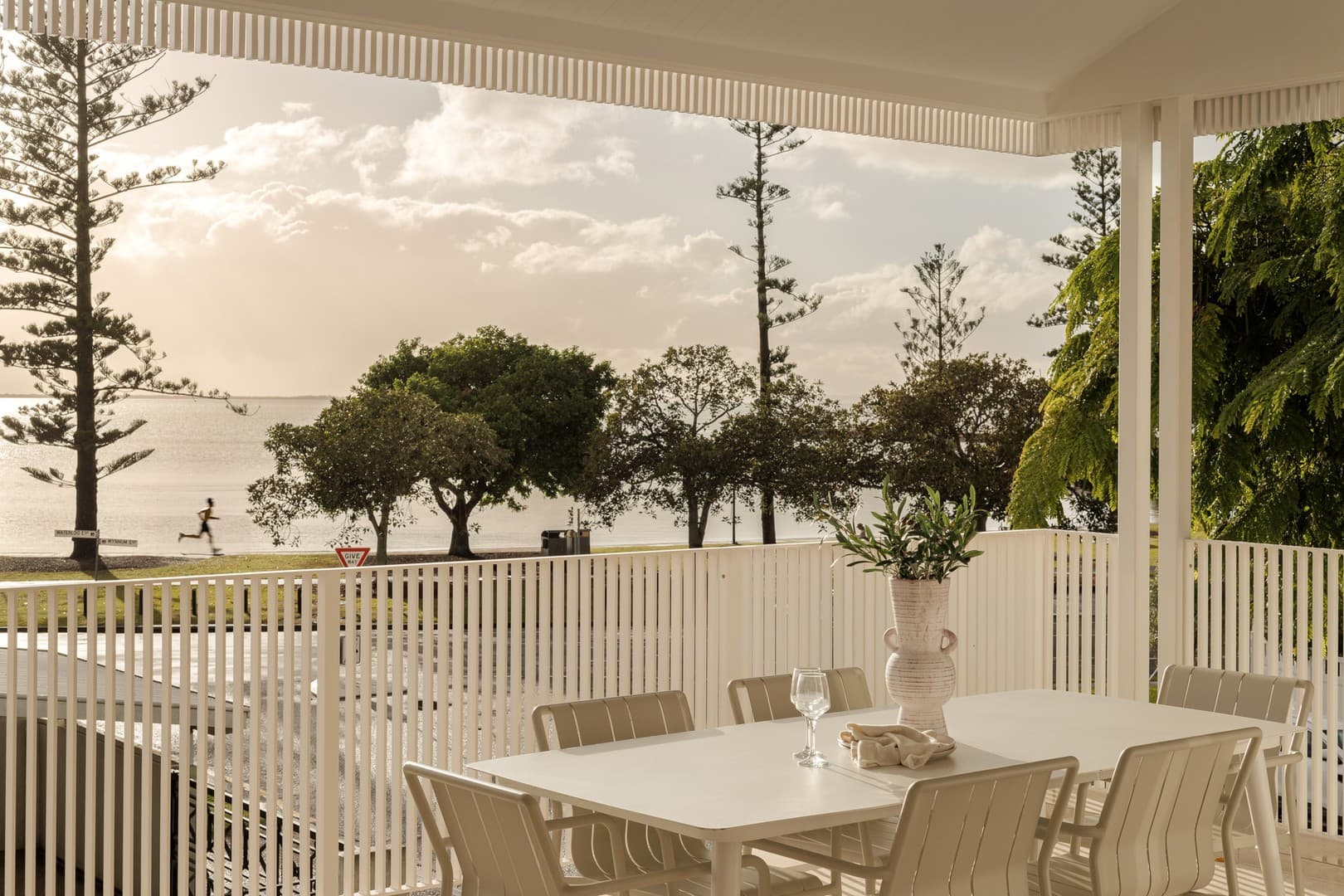 7 Bride Street, Wynnum — photo 1 of 5