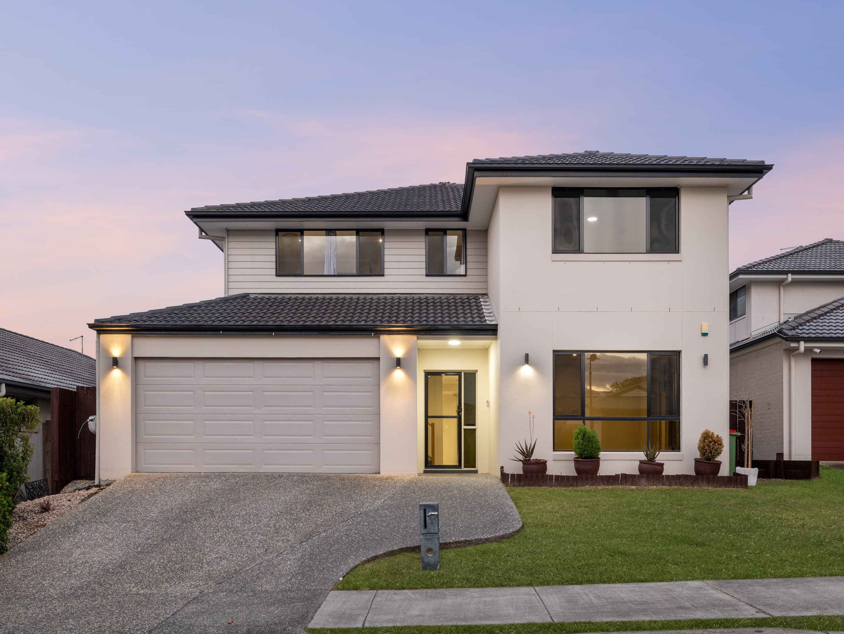 17 Korac Drive, Bellbird Park — photo 1 of 5