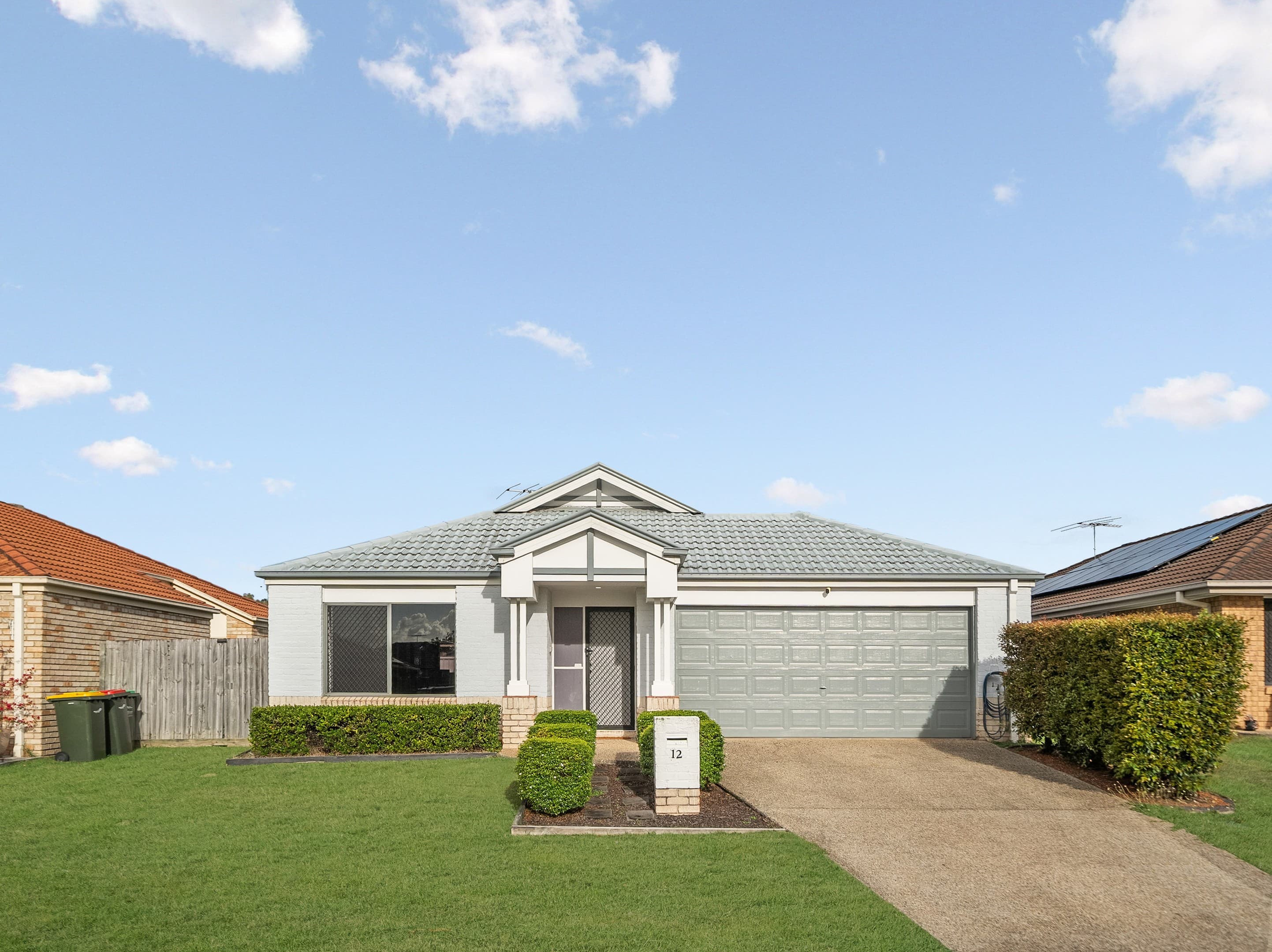 12 Dumaresq Crescent, Murrumba Downs — photo 1 of 5