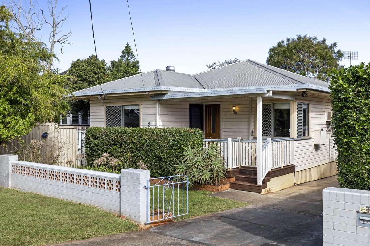 3 Hampshire Street, North Toowoomba — photo 1 of 5