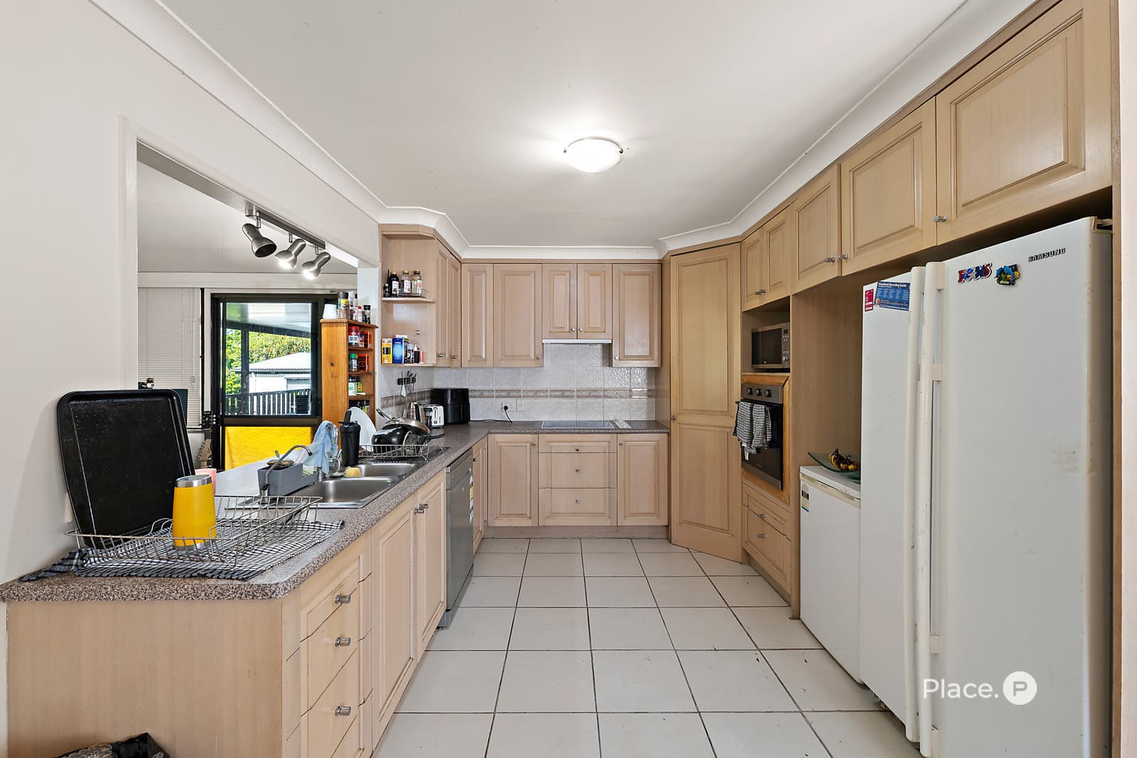 15 Trafford Street, Chermside West — photo 3 of 5