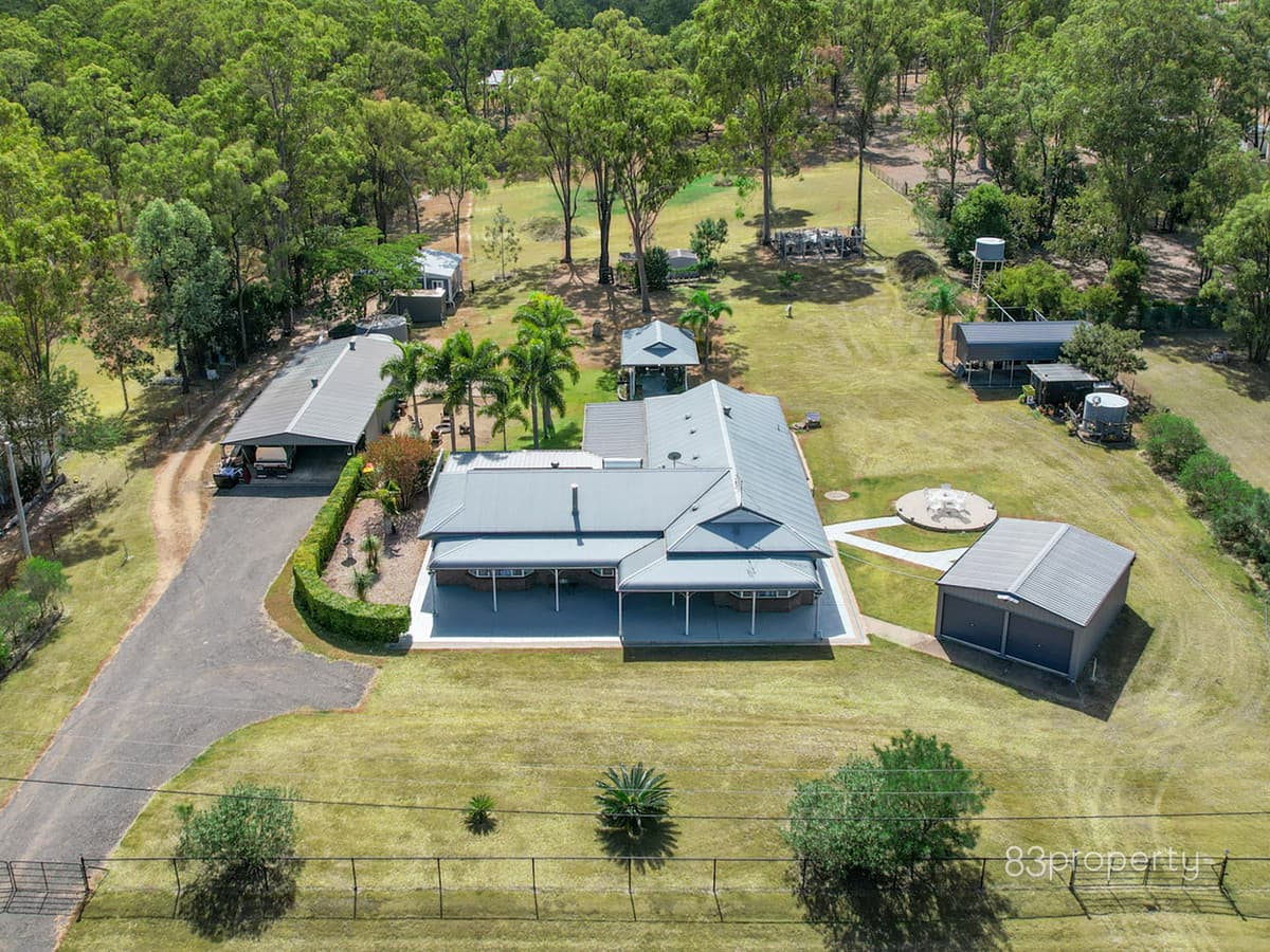 2 Wheatley Court, Regency Downs — photo 1 of 5