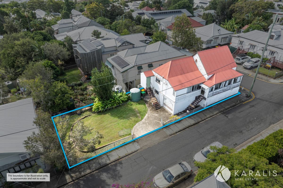 29 Victoria Street, West End — photo 1 of 5