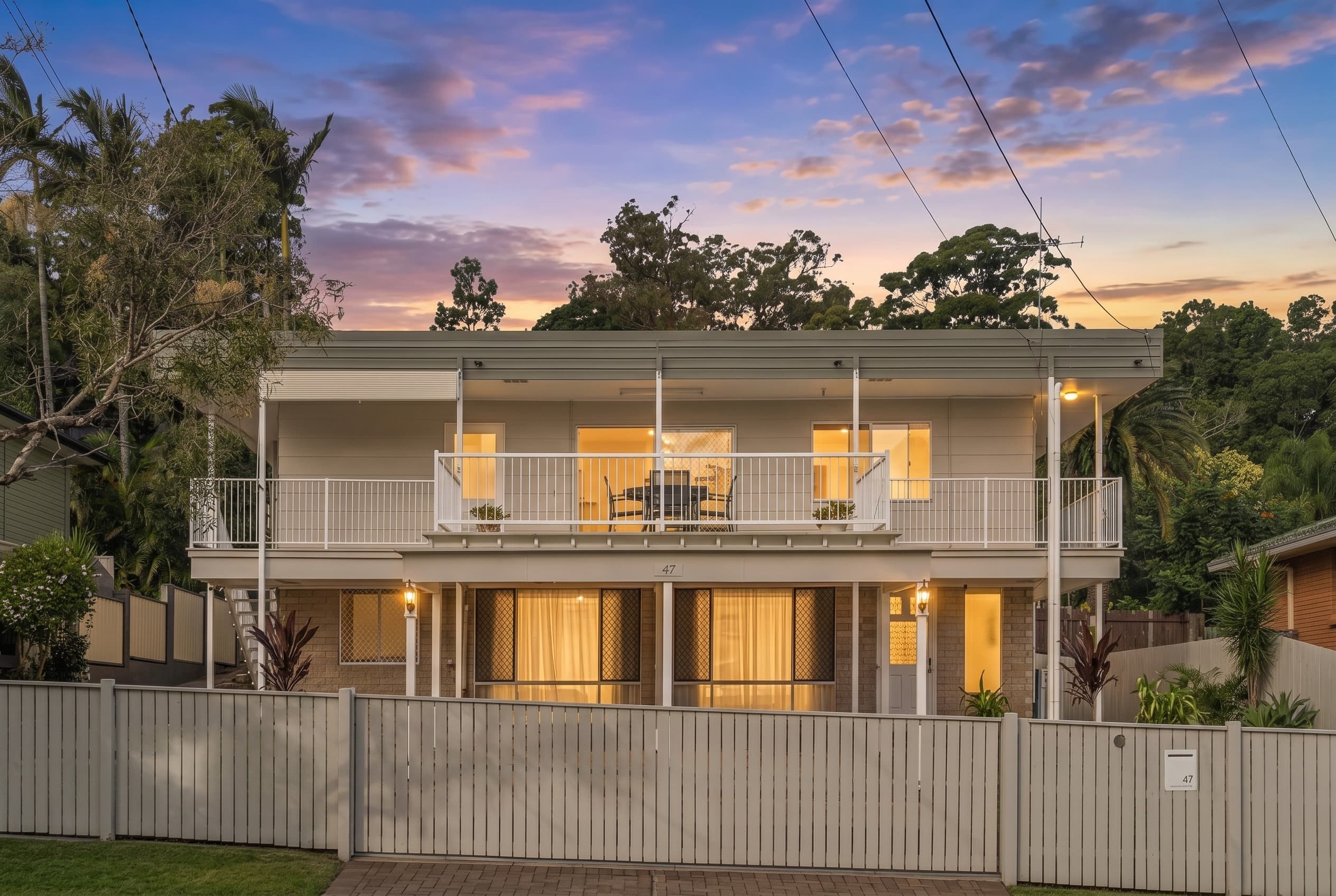 47 Narelle Crescent, Rochedale South — photo 1 of 5