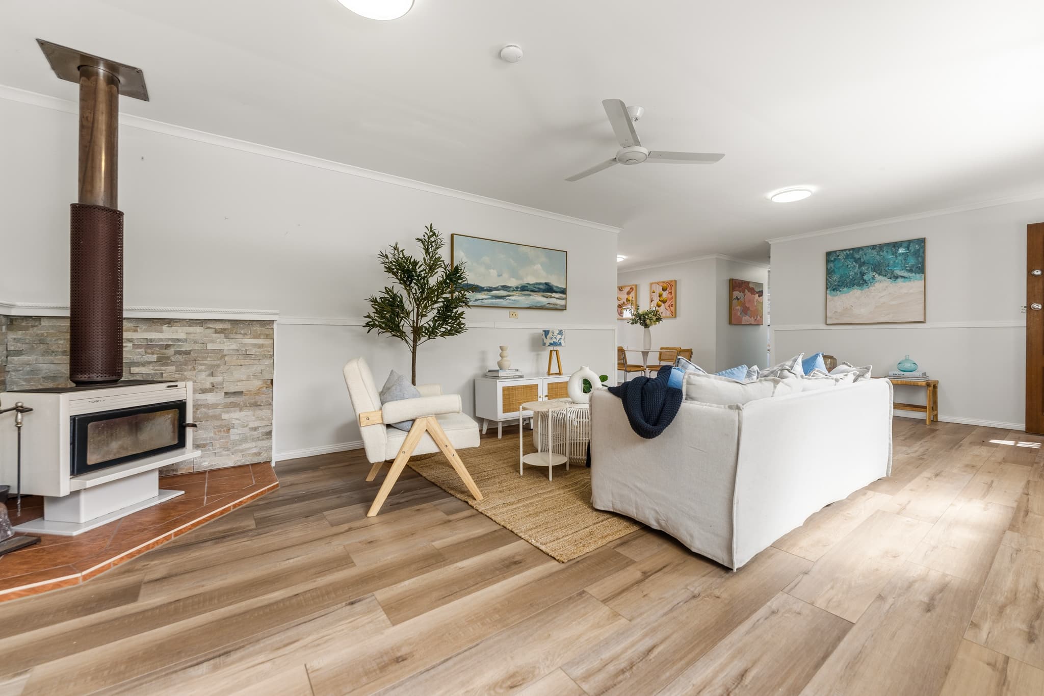 16 Willand Drive, Beenleigh — photo 1 of 5