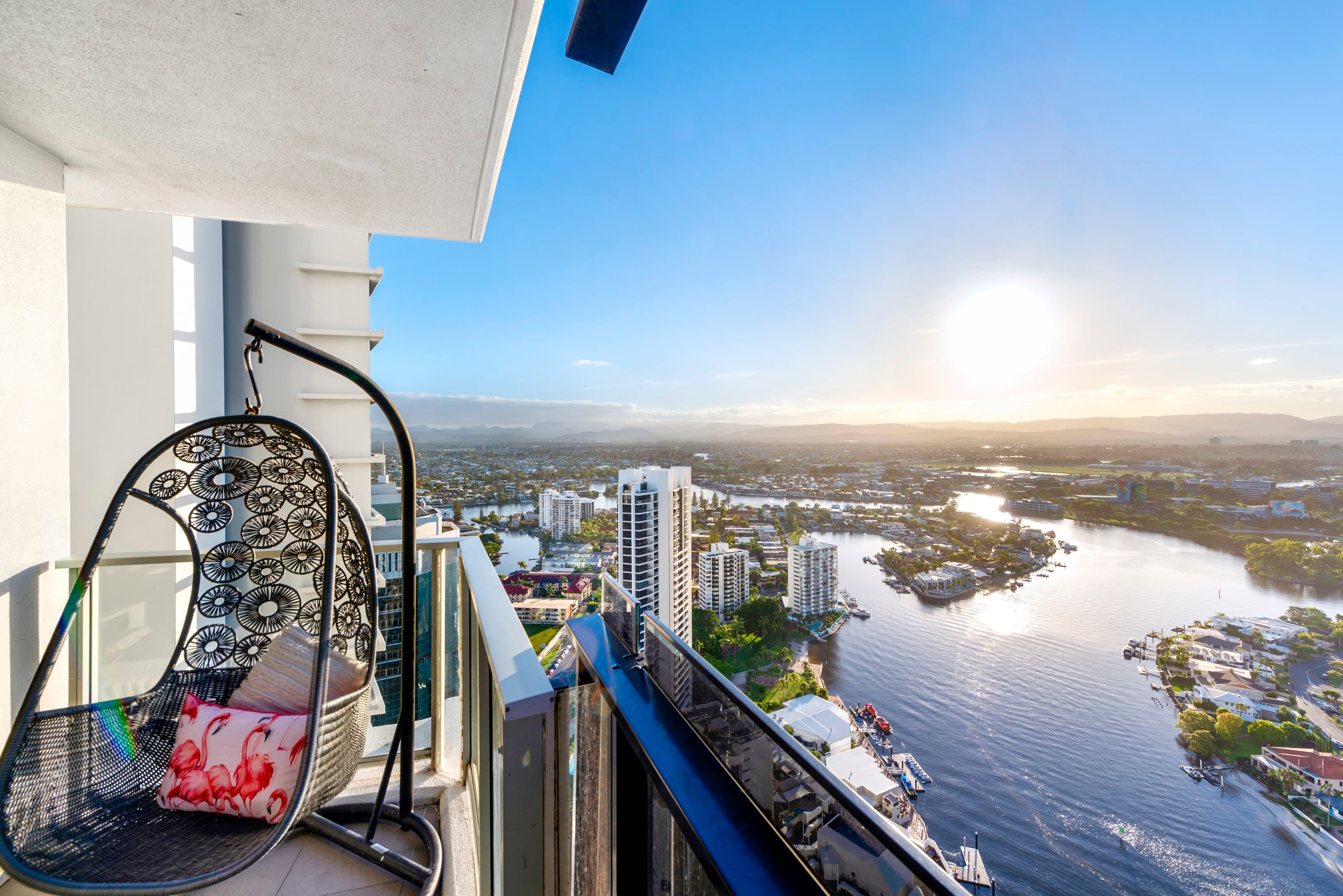 2376/9 Ferny Avenue, Surfers Paradise — photo 2 of 5