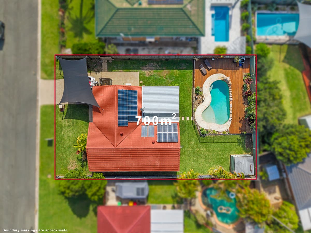 14 Grandis Crescent, Victoria Point — photo 1 of 5