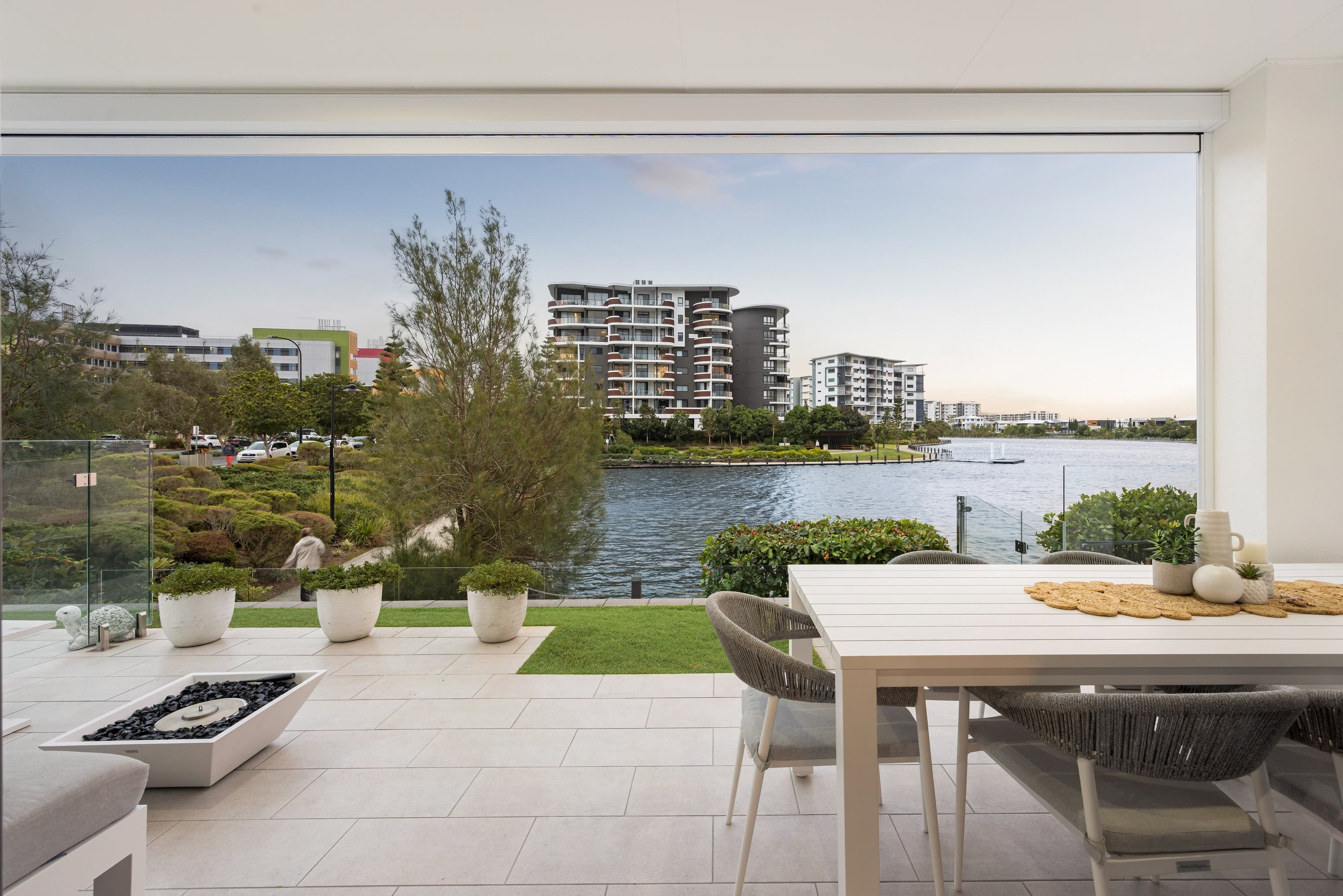 68 Reflection Crescent, Birtinya — photo 2 of 5