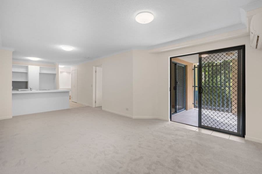 18/38 Palmer Street, Greenslopes — photo 2 of 5
