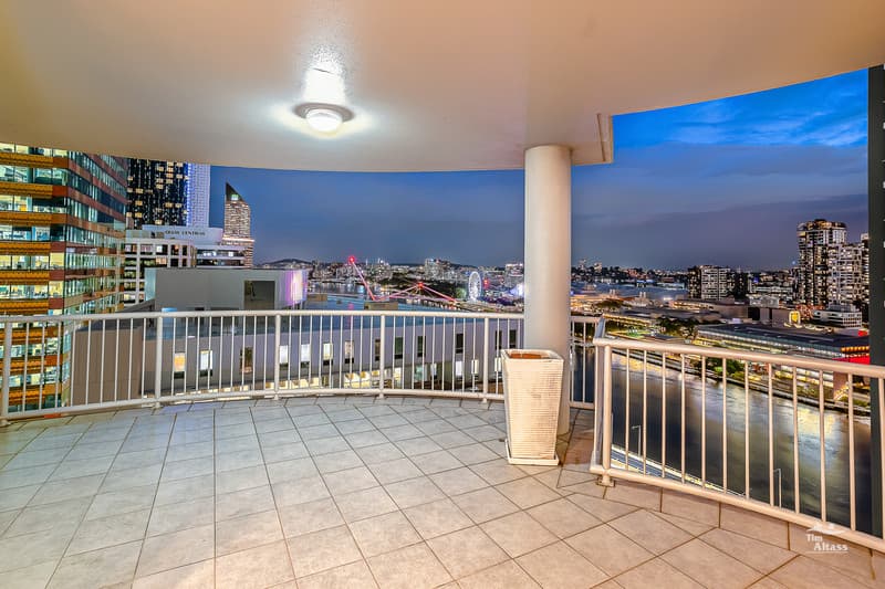 Brisbane City — photo 1 of 5