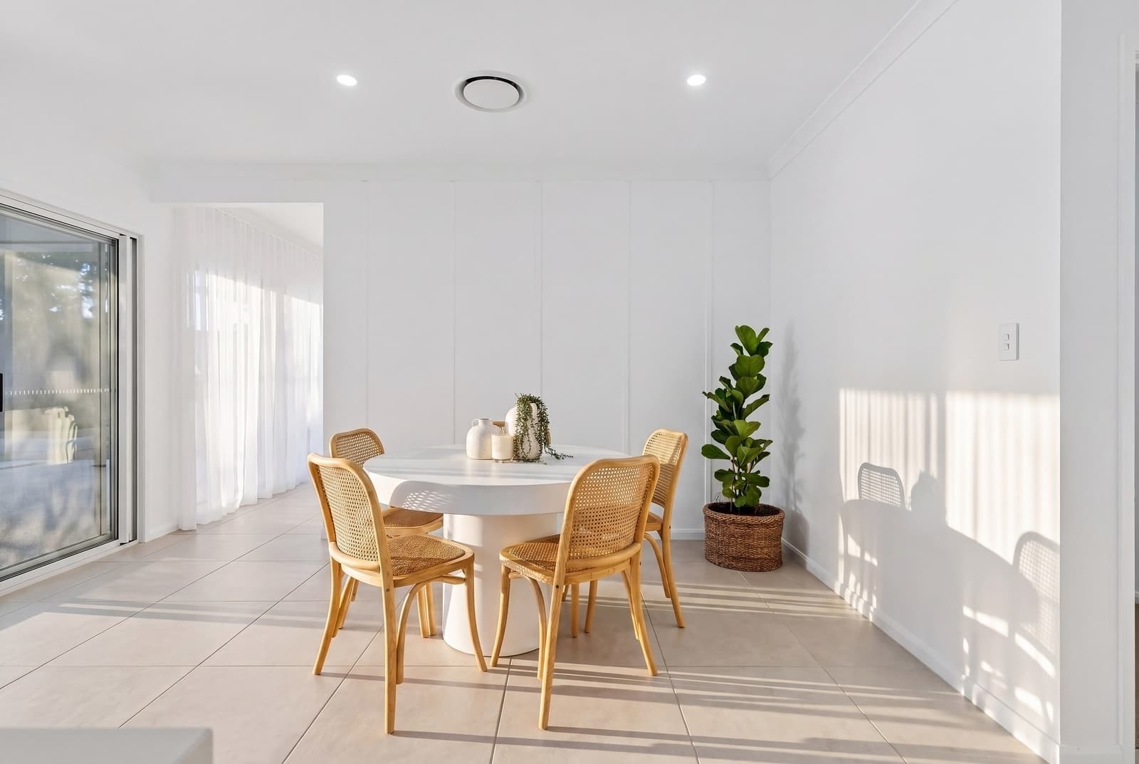 4 Marika Street, Pimpama — photo 2 of 5