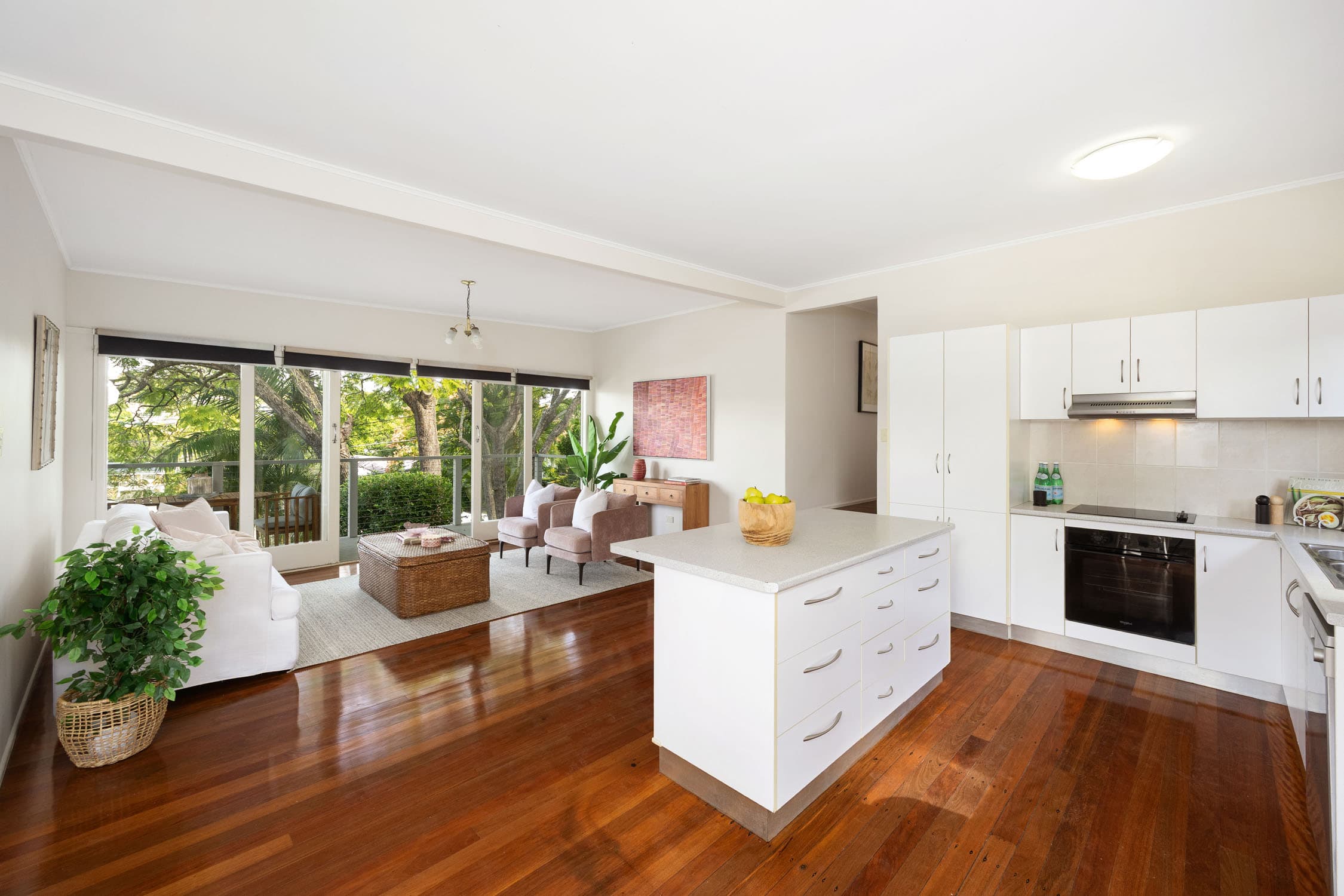 32 Alkina Street, Kenmore — photo 2 of 19