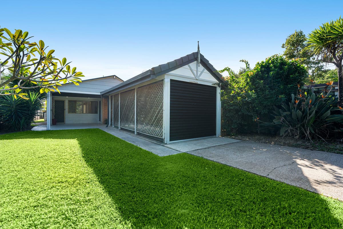 209 Mooroondu Road, Thorneside — photo 3 of 5