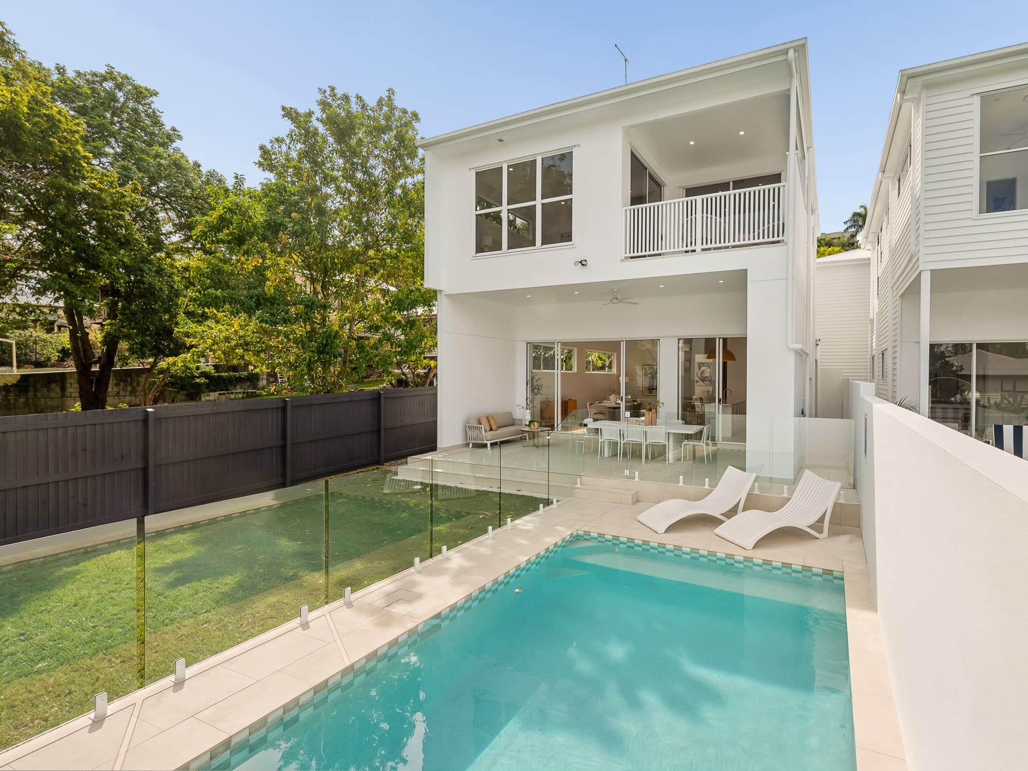 42 Barton Parade, Balmoral — photo 2 of 5