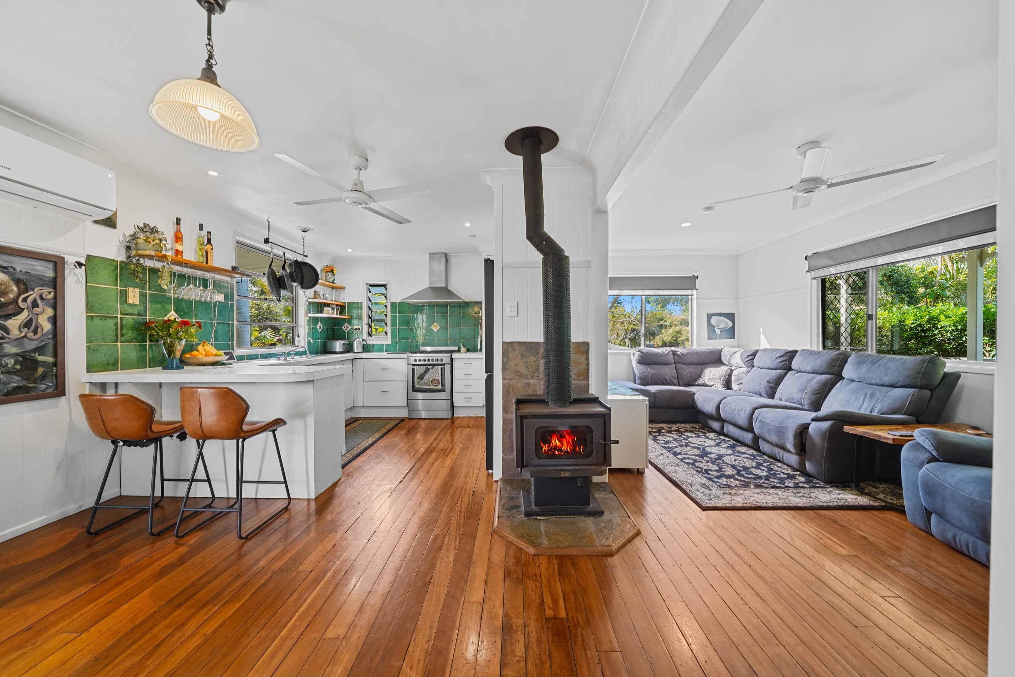 8 Pheasant Avenue, Beenleigh — photo 3 of 5