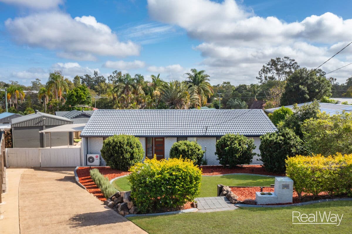 27 Blenheim Crescent, Yamanto — photo 1 of 5