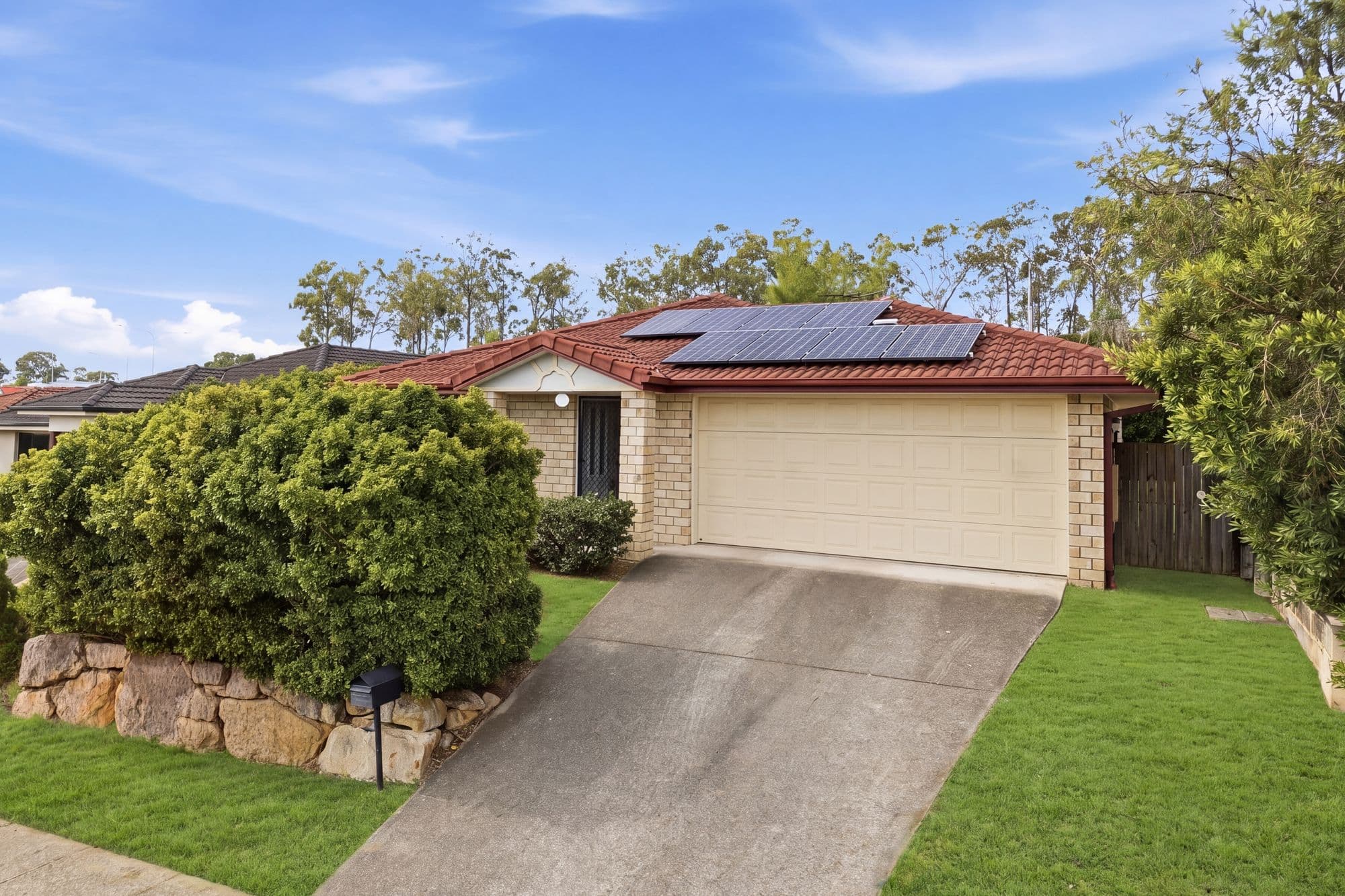 40 Bufalino Street, Parkinson — photo 1 of 5