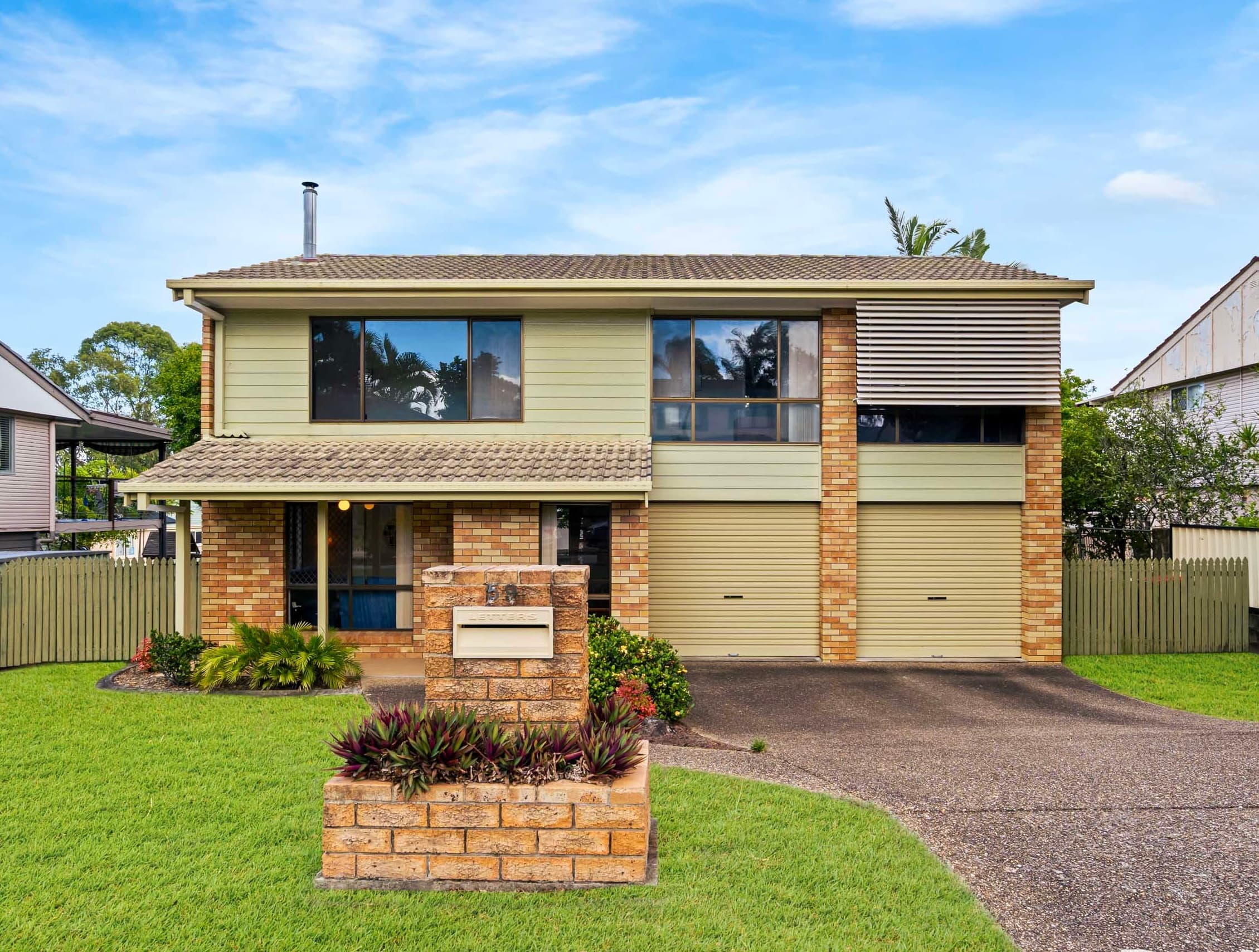 59 Ervatamia Street, Runcorn — photo 1 of 5