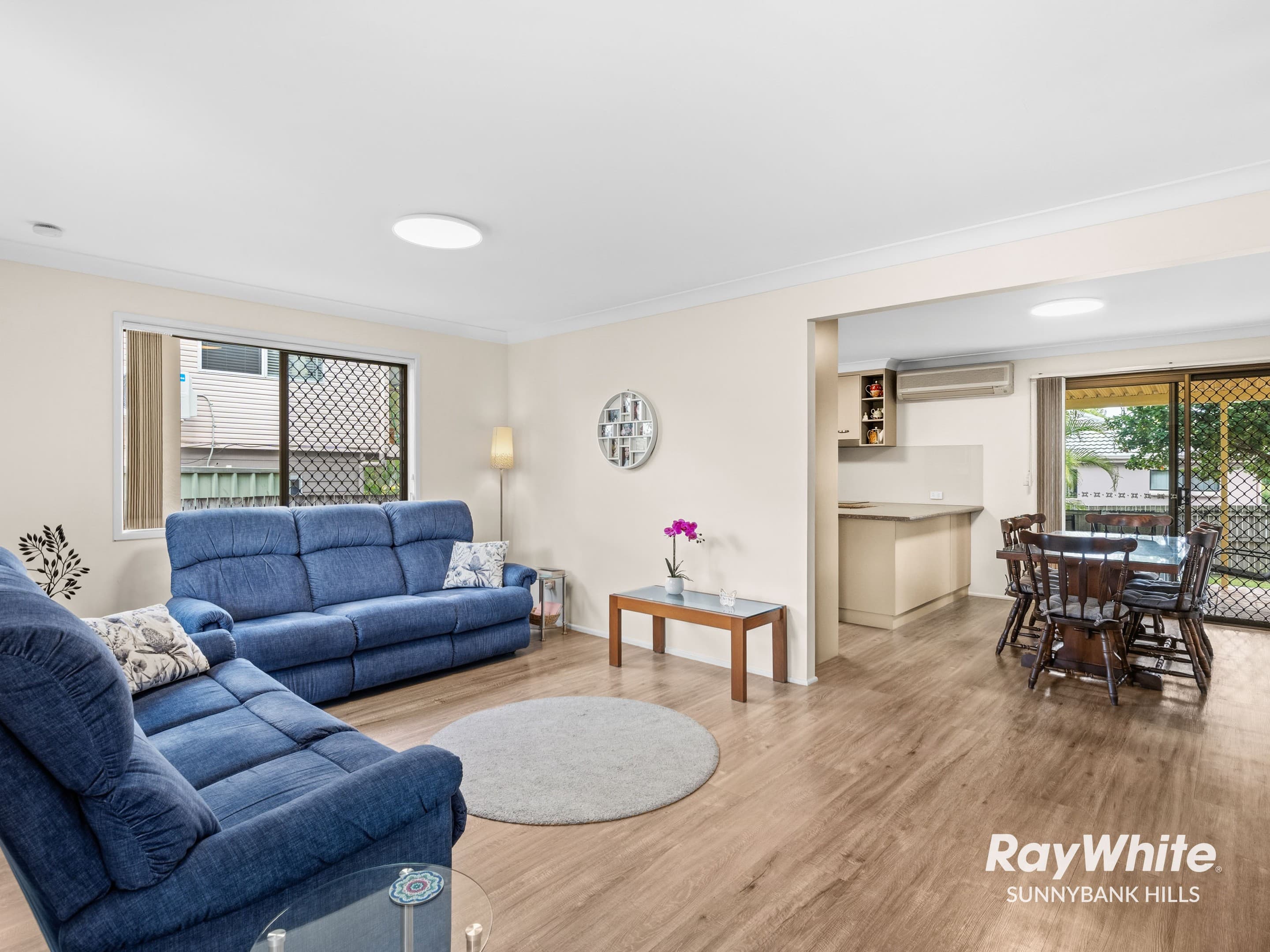 59 Ervatamia Street, Runcorn — photo 2 of 5