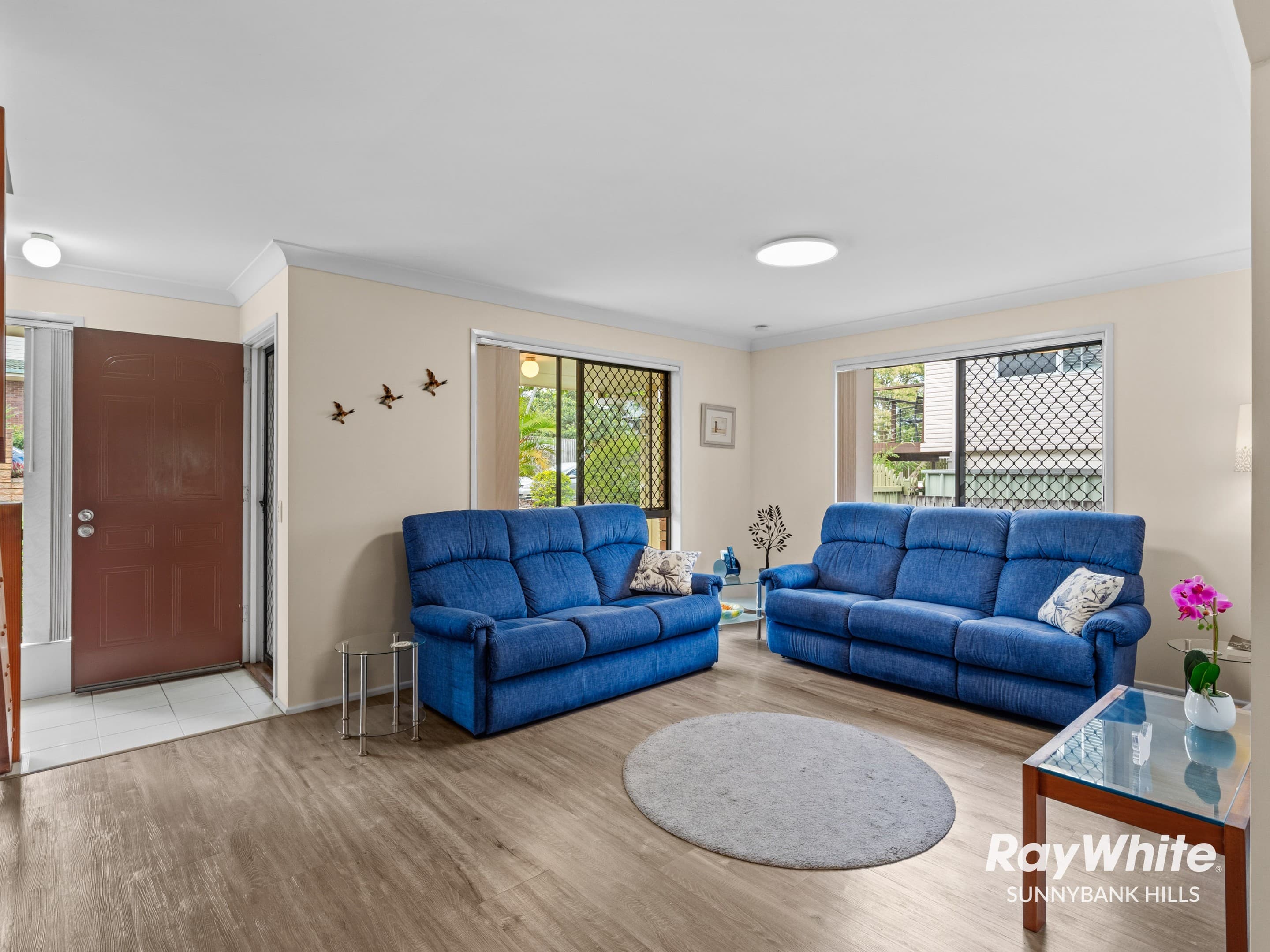 59 Ervatamia Street, Runcorn — photo 3 of 5