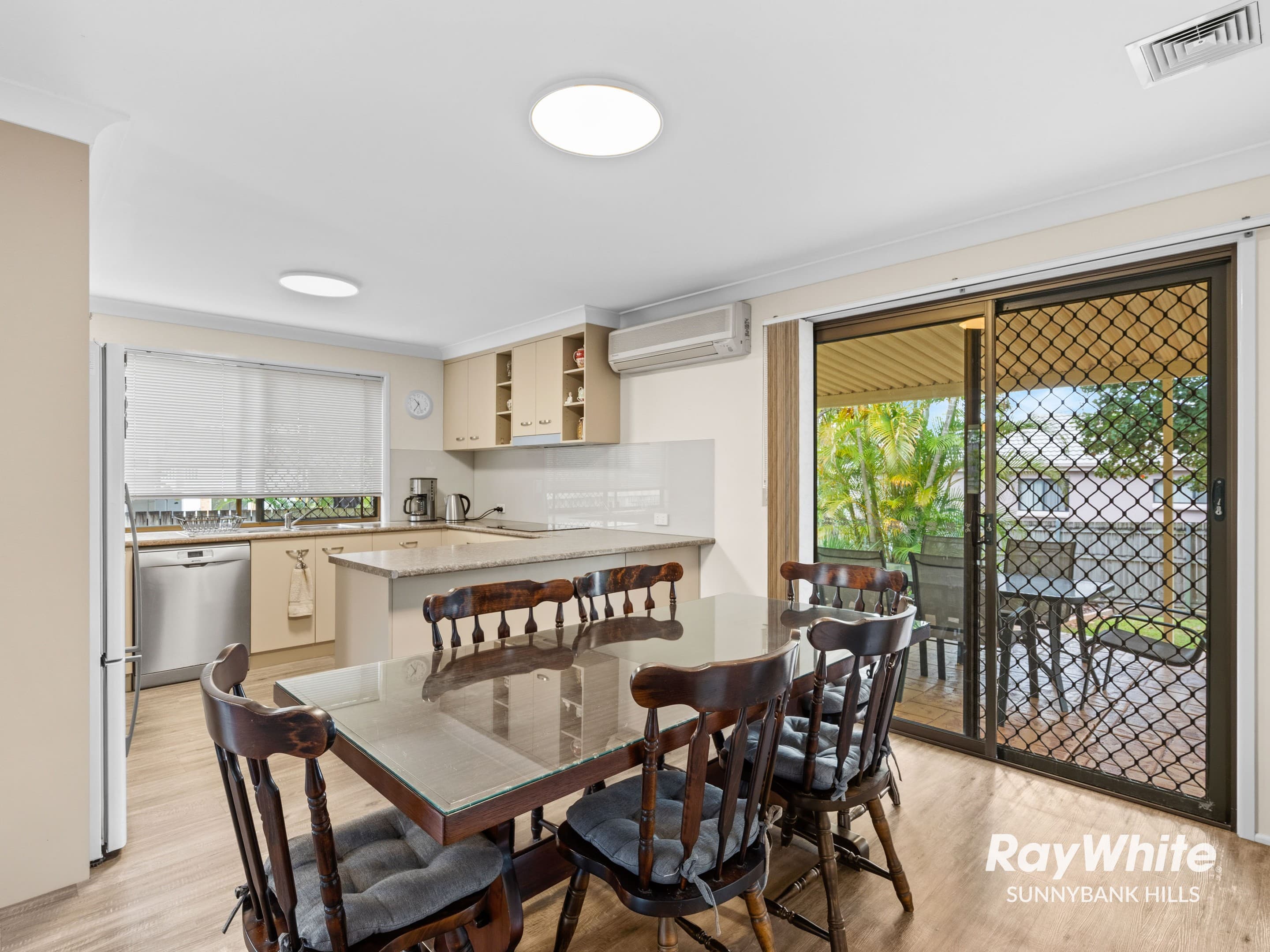 59 Ervatamia Street, Runcorn — photo 4 of 5