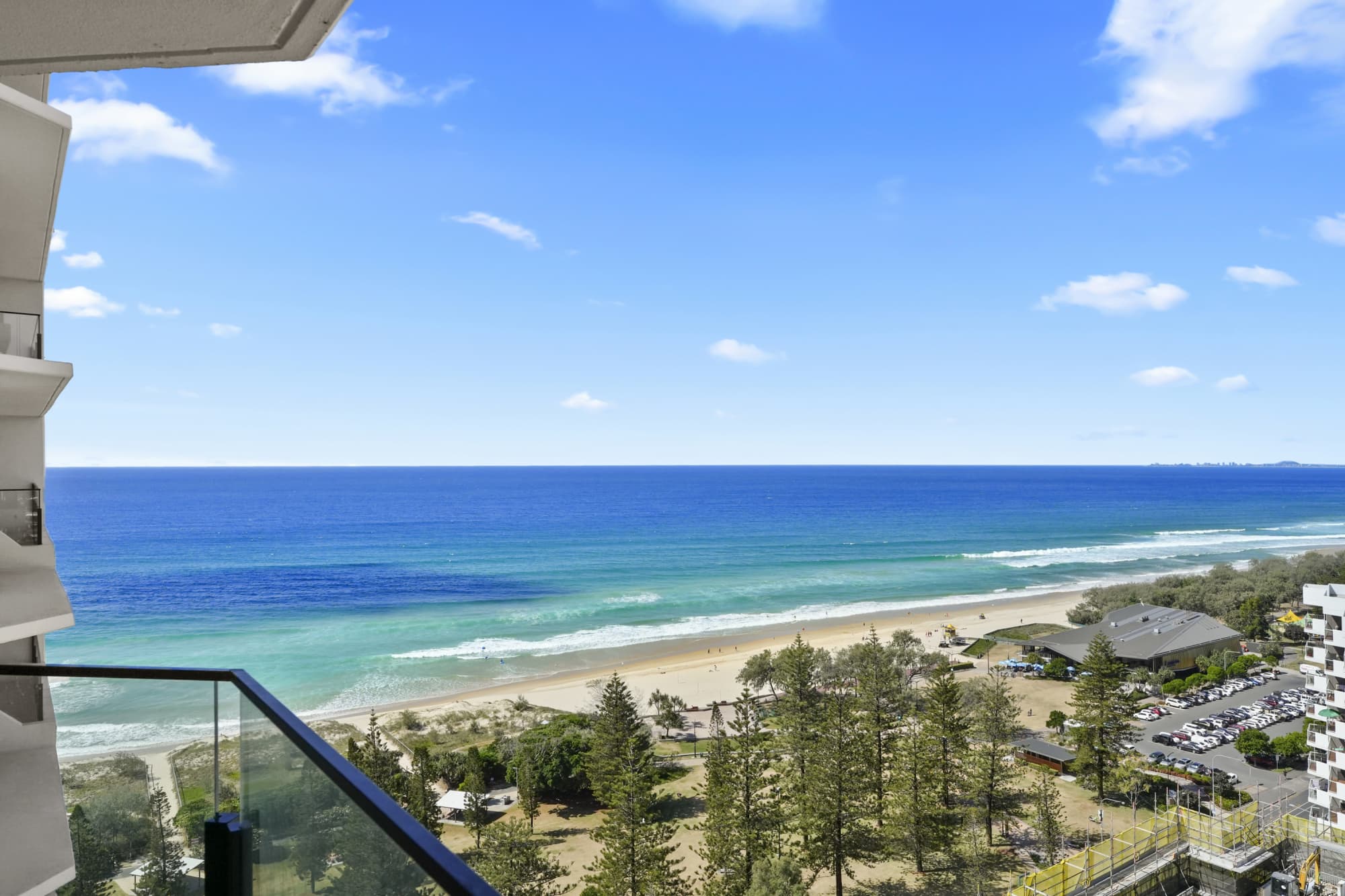 21E/1 Albert Avenue, Broadbeach — photo 1 of 5