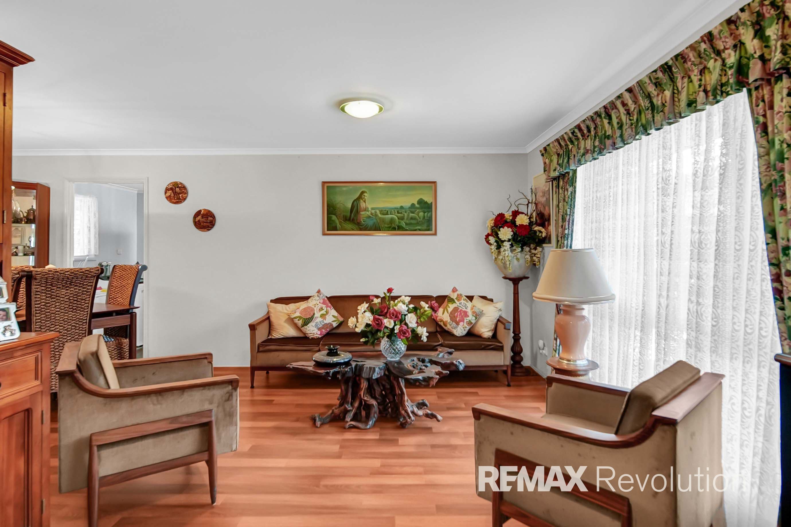 27 Kinta Street, Tanah Merah — photo 2 of 5