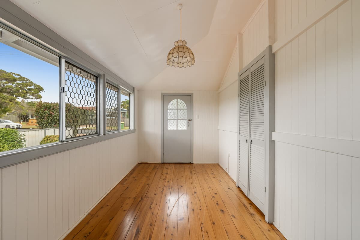 9 Wilfred Street, Harristown — photo 2 of 5