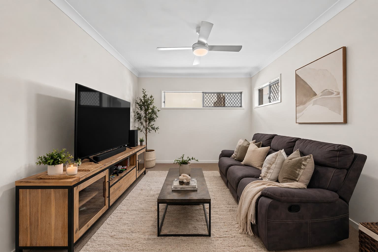 7 Mcmullan Close, Gumdale — photo 2 of 5