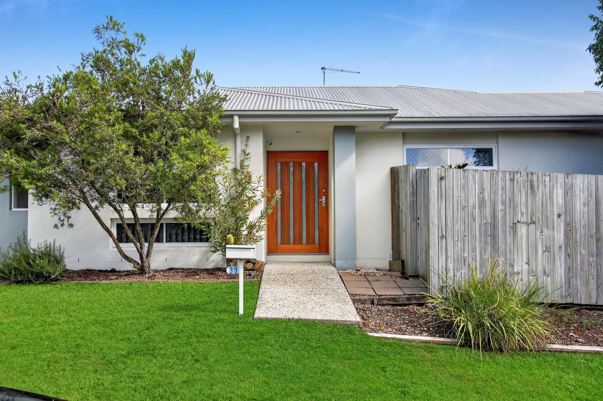 39 Mclachlan Circuit, Willow Vale — photo 1 of 5