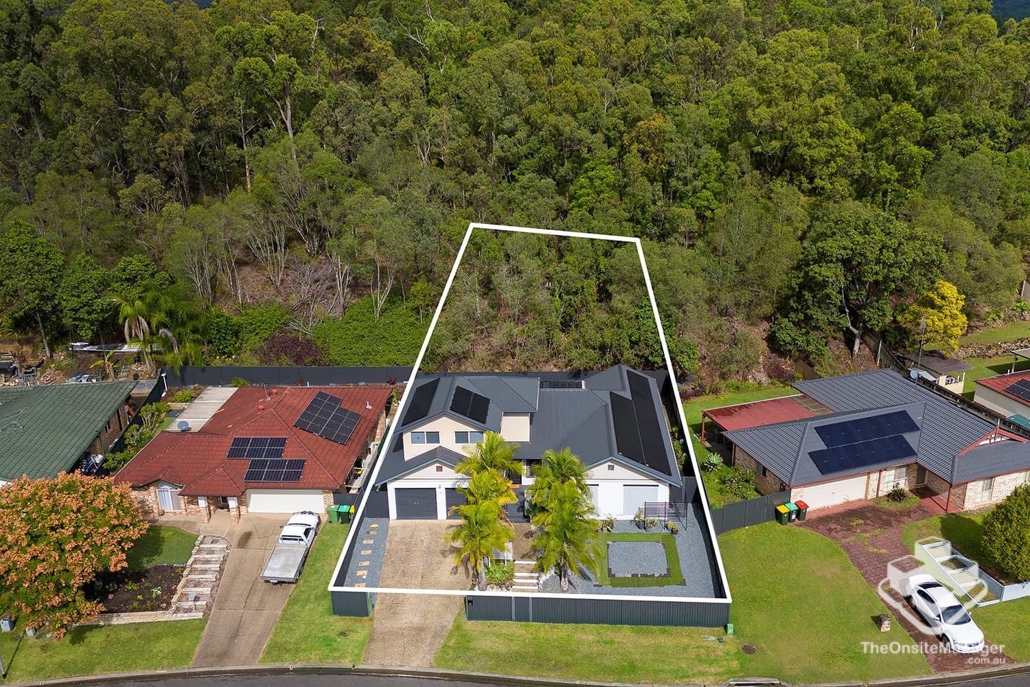 12 Winslow Court, Oxenford — photo 1 of 5