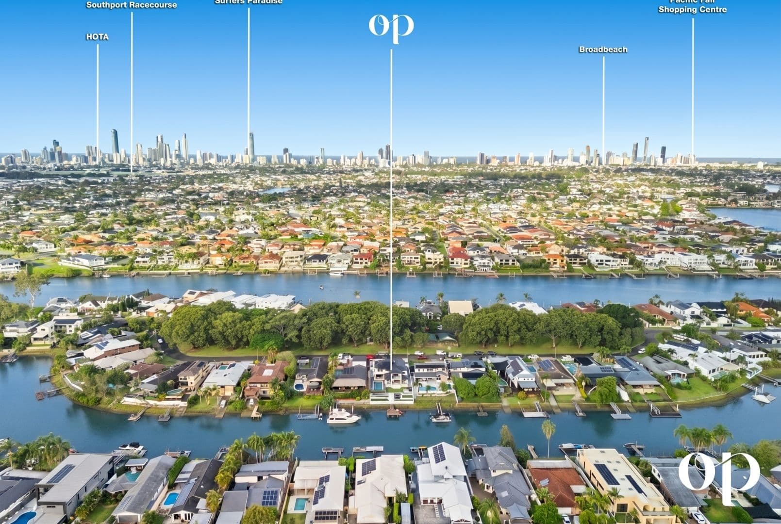 20 Coolong Crescent, Carrara — photo 1 of 5
