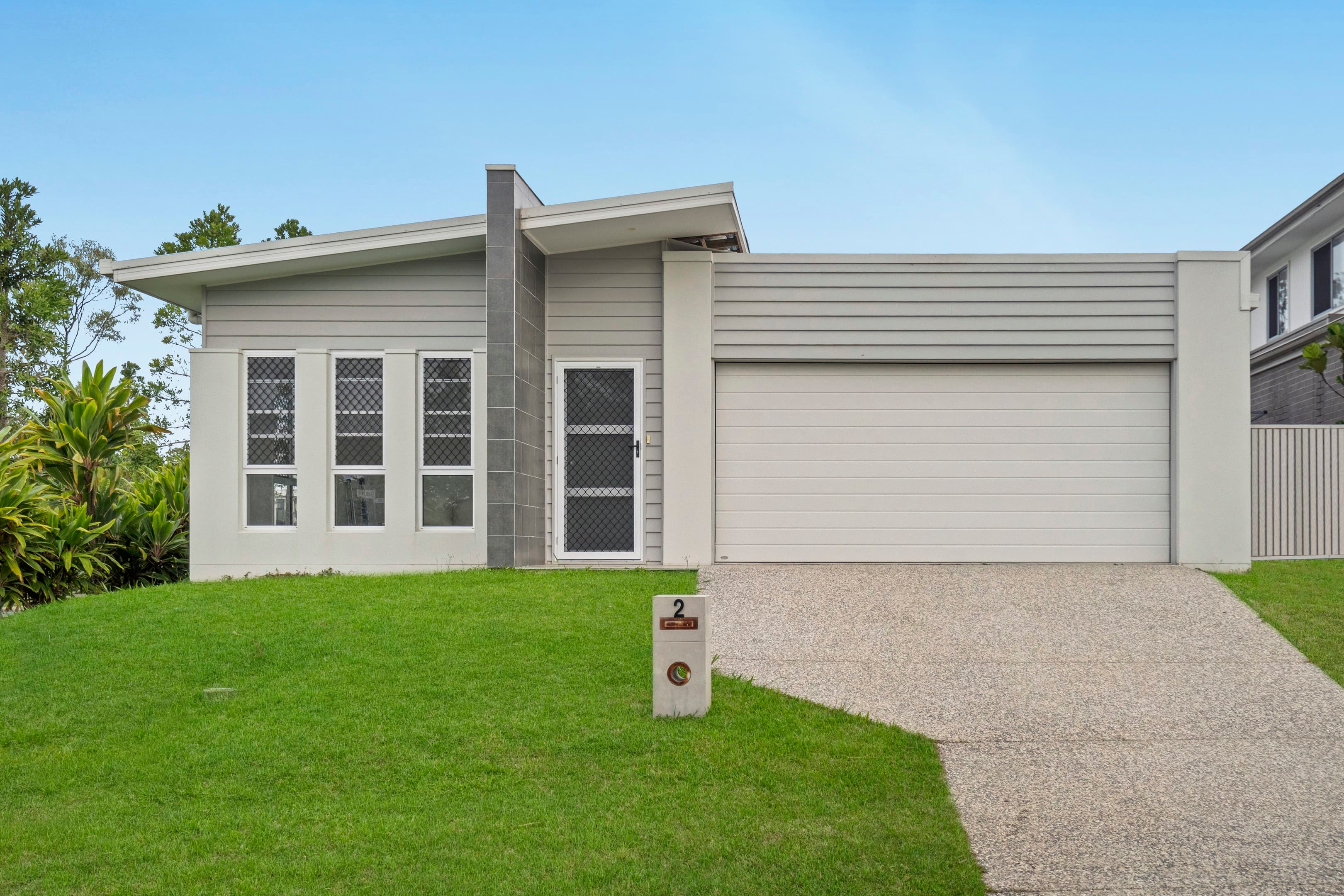 2 Aspen Way, Arundel — photo 1 of 18