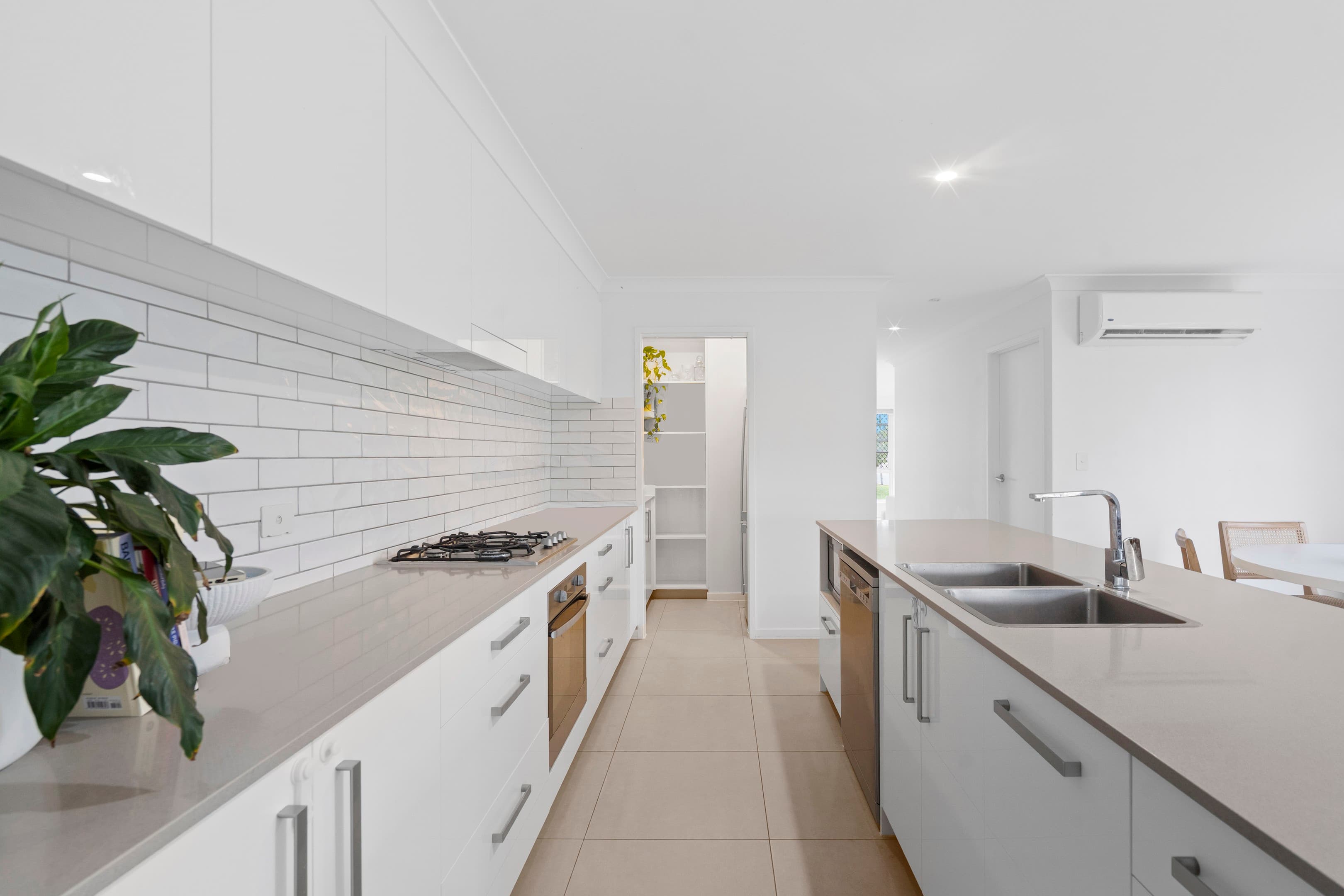 2 Aspen Way, Arundel — photo 2 of 18