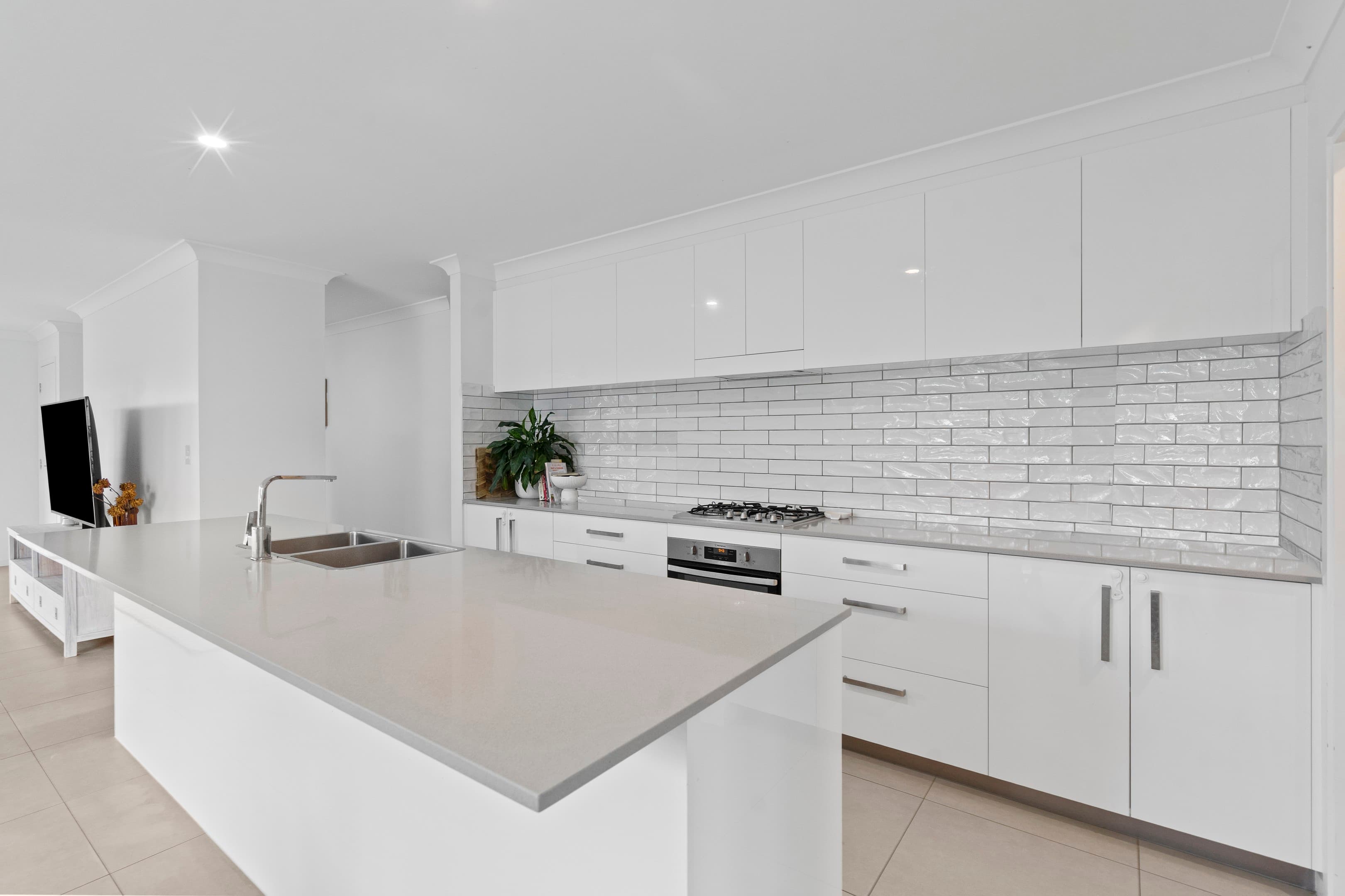 2 Aspen Way, Arundel — photo 3 of 18