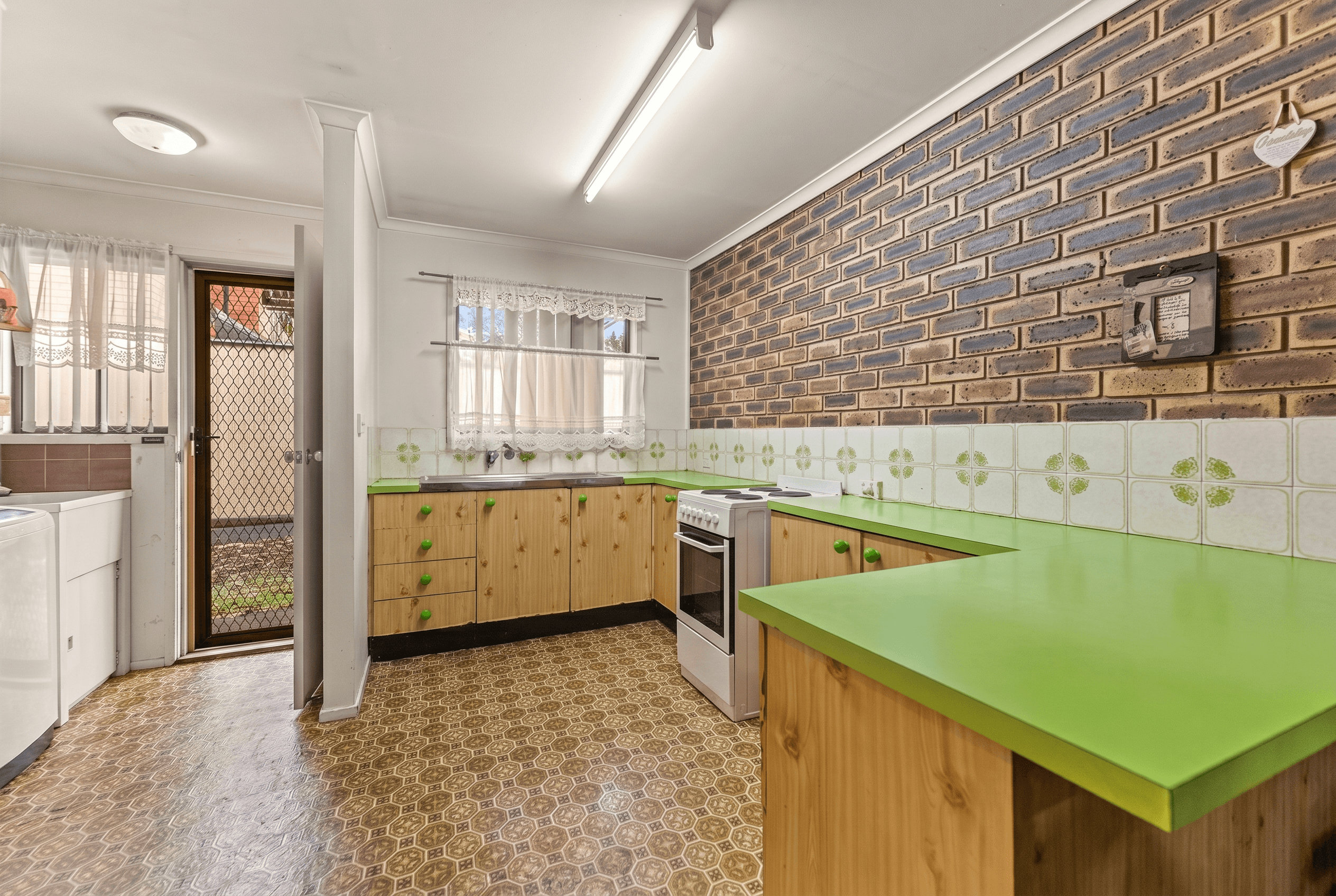 3/3 Juniper Court, Beenleigh — photo 3 of 5